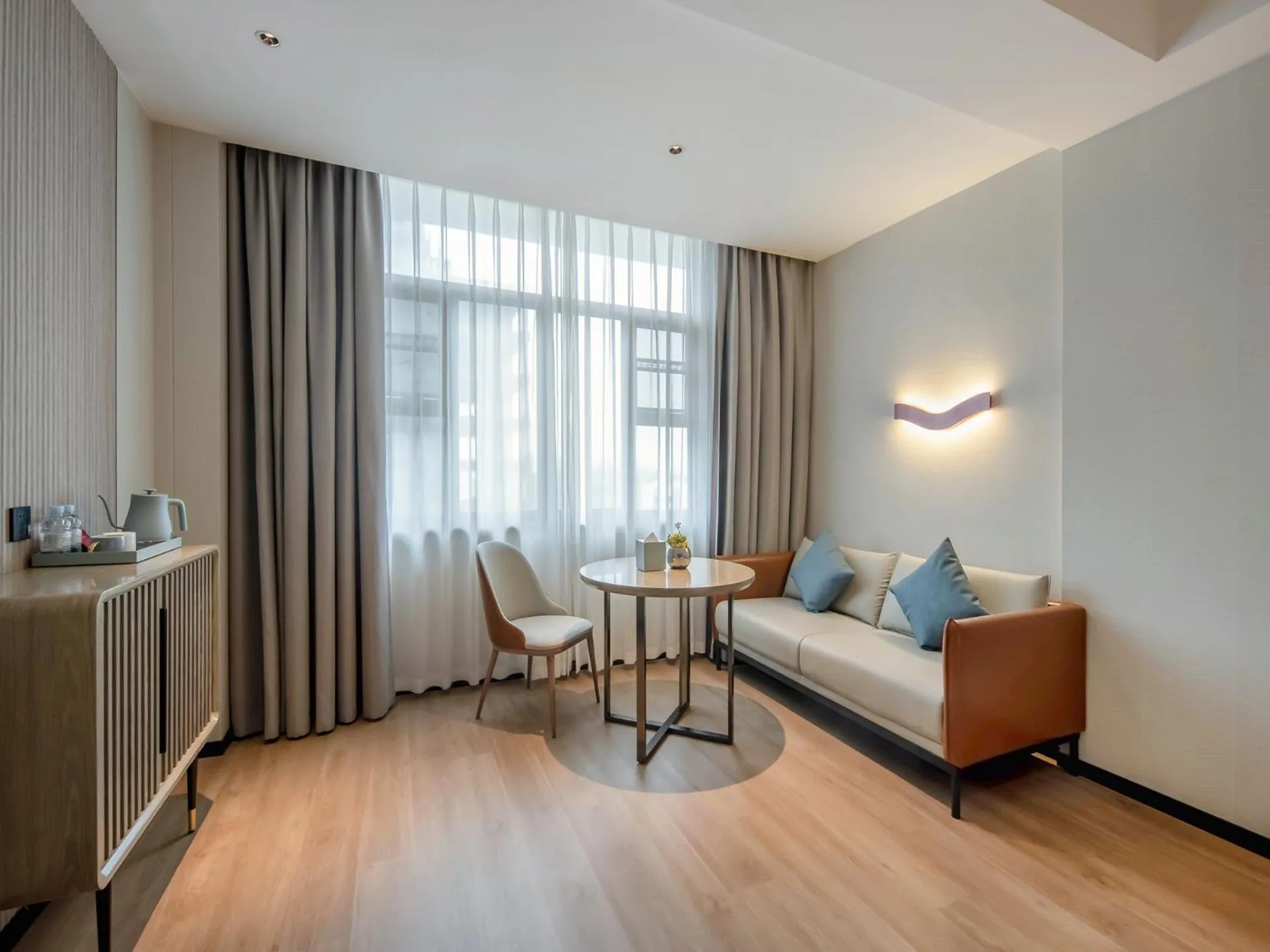 Echarm Hotel Fangchenggang Administration Center High Speed Railway Station