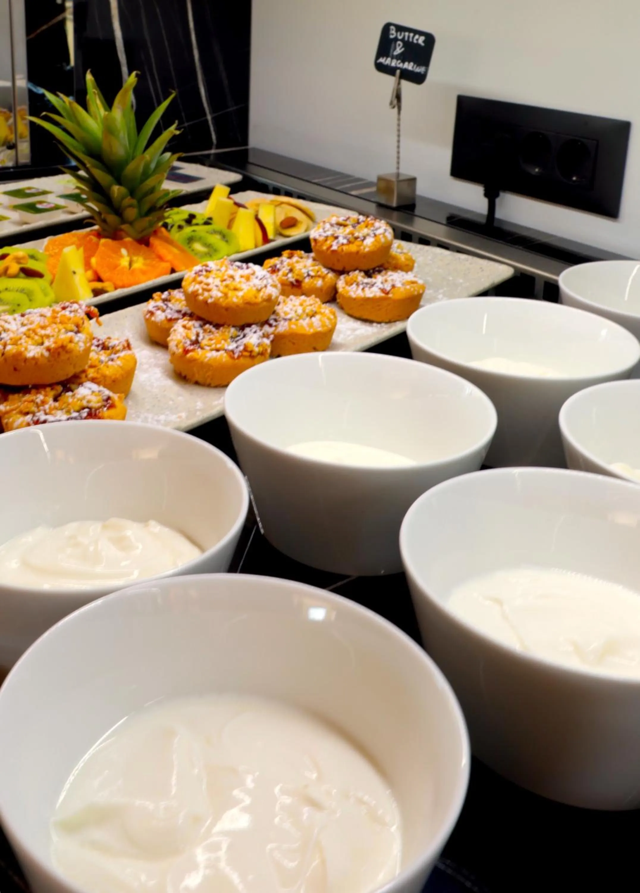 Food in Sky Boutique Hotel