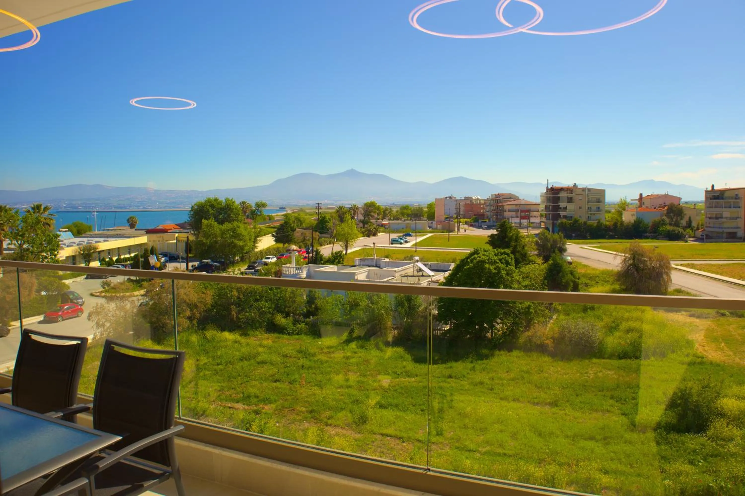 Restaurant/places to eat in Sky Boutique Hotel