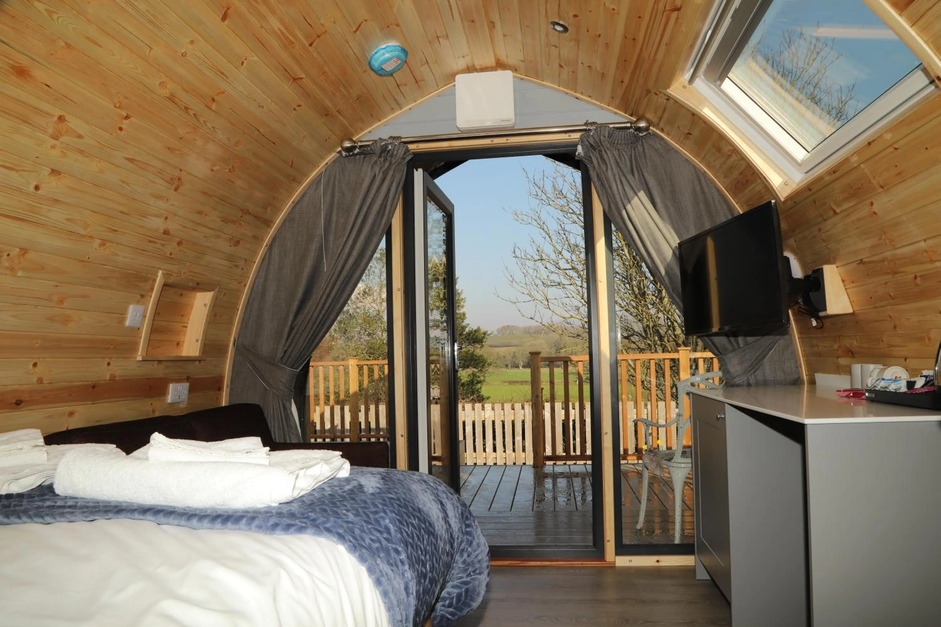 TV and multimedia, Bed in The Kellbank