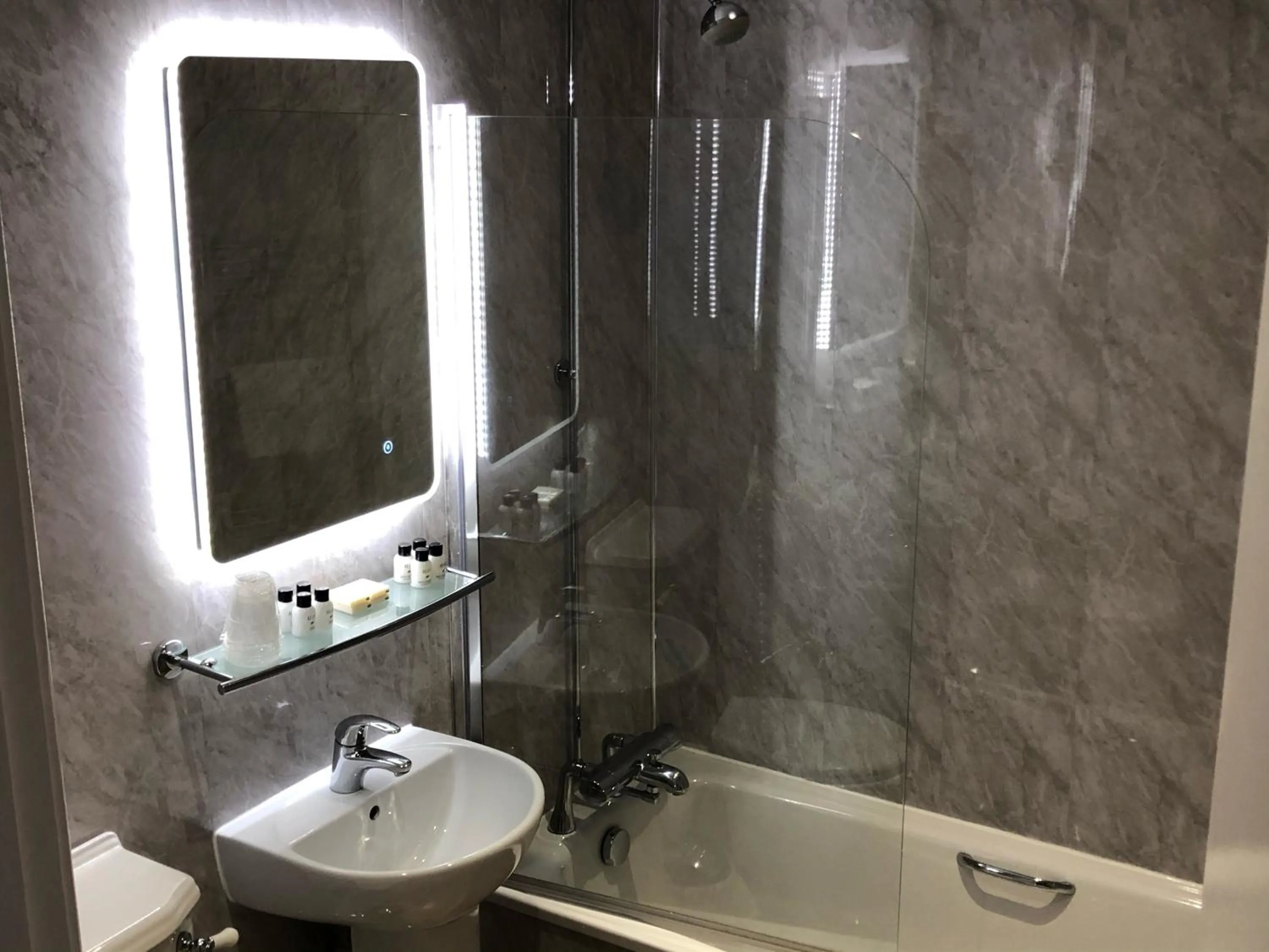 Bathroom in The Kellbank