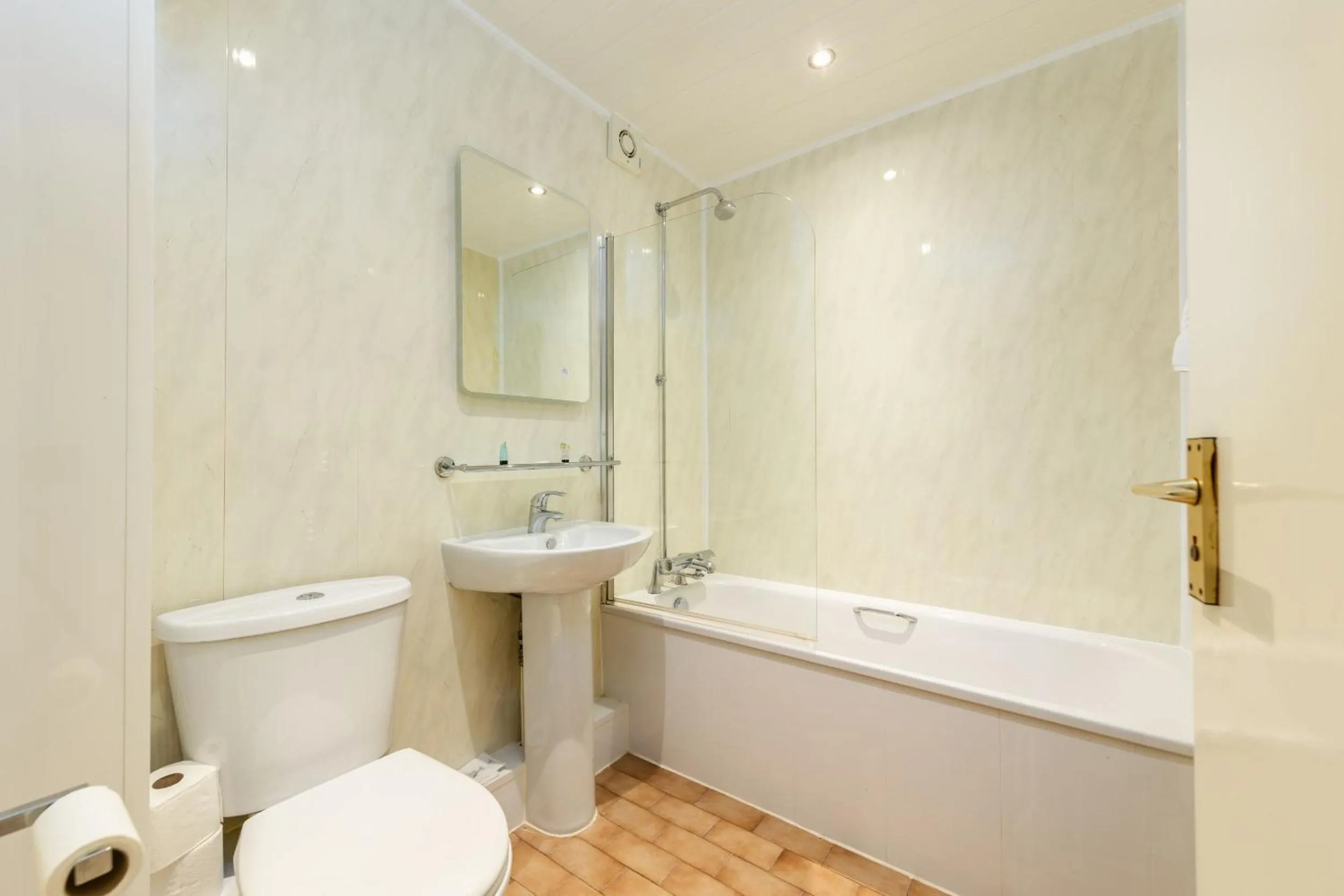 Bathroom in The Kellbank