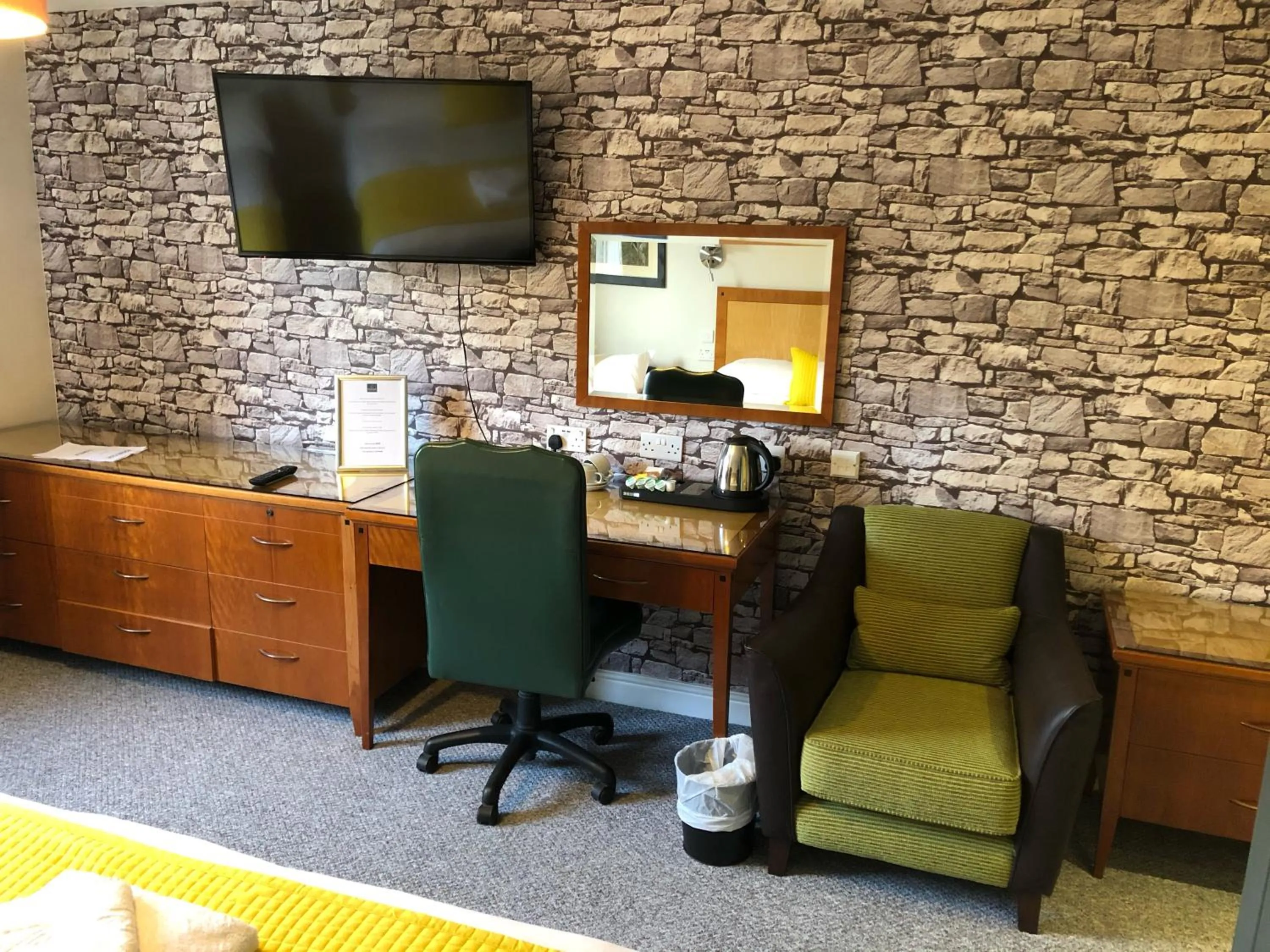 TV and multimedia in The Kellbank