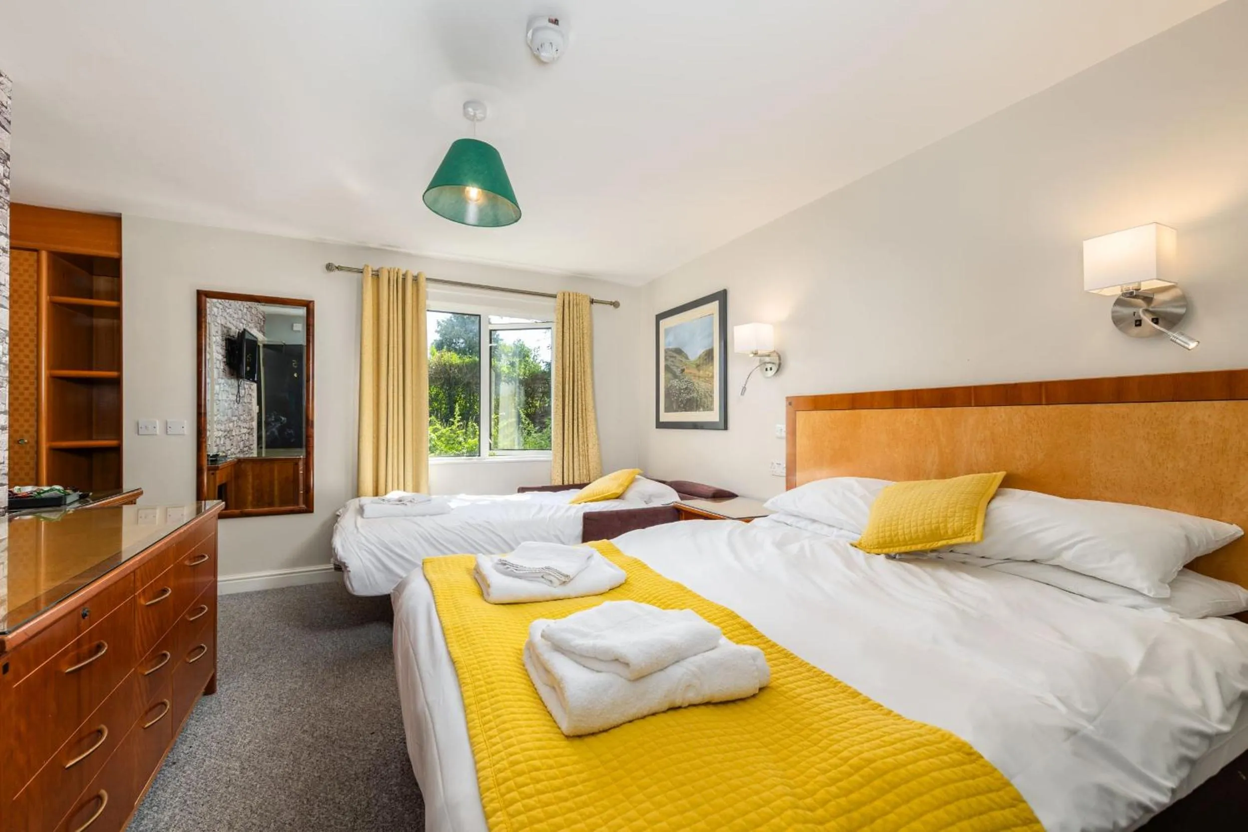 Bedroom, Bed in The Kellbank