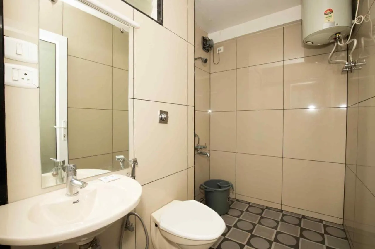 Bathroom in Lazo Silver Lake , Ooty