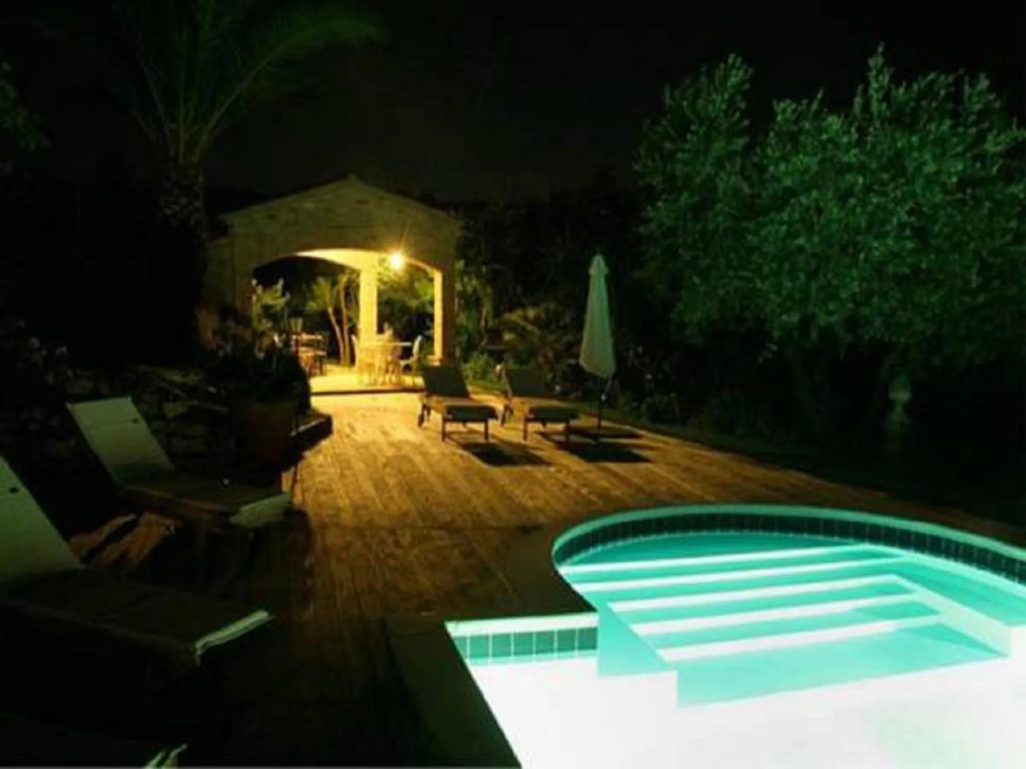 Swimming pool in Villarondanella