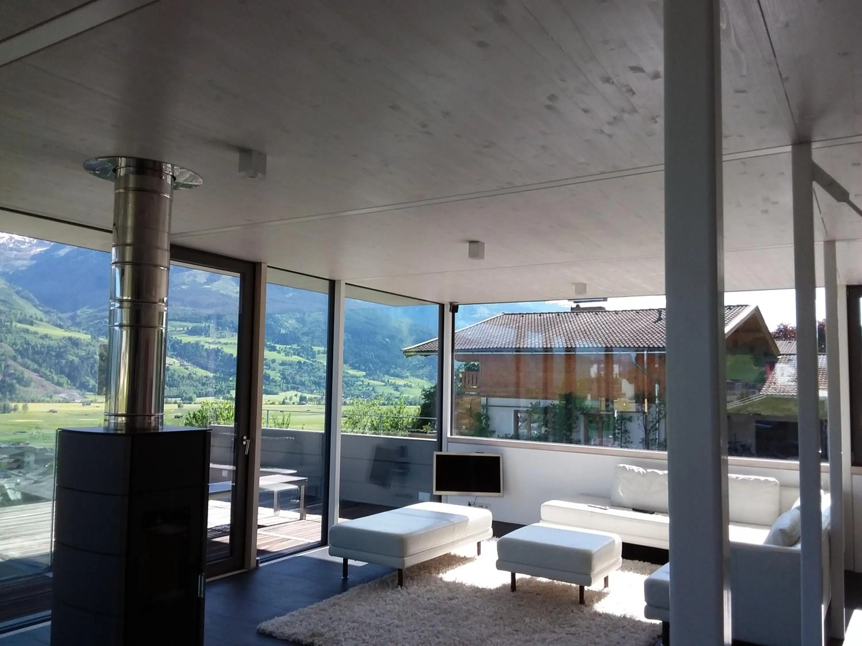 Glas House - Design Holiday Home