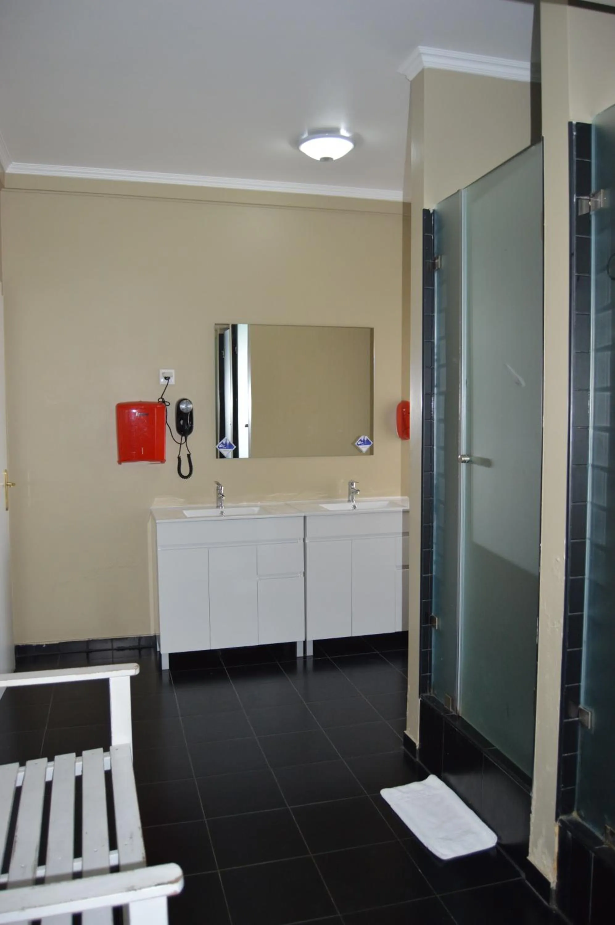 Shower in DOME São Bento