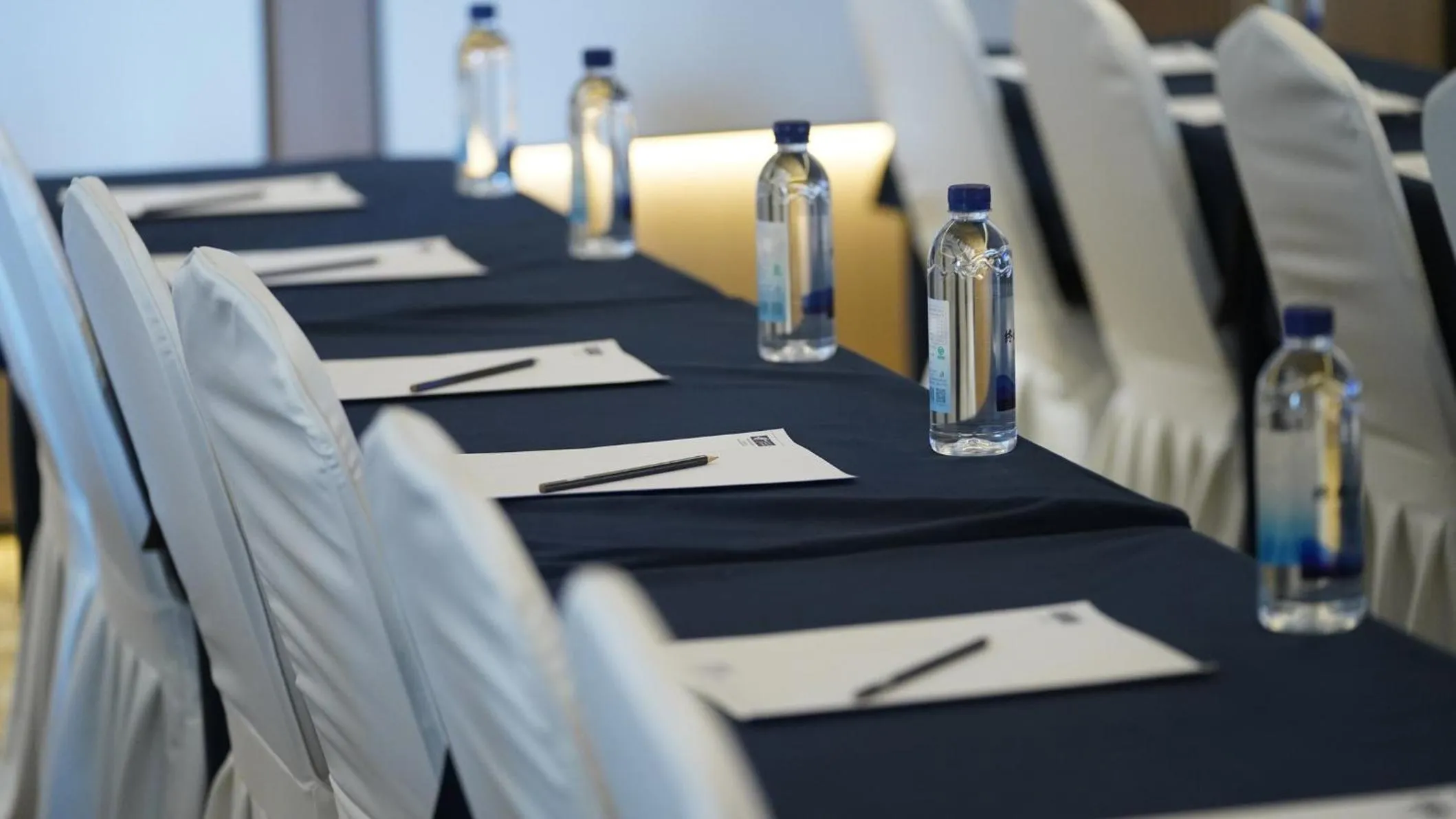 Meeting/conference room in Holiday Inn Express Xi'an North Station by IHG