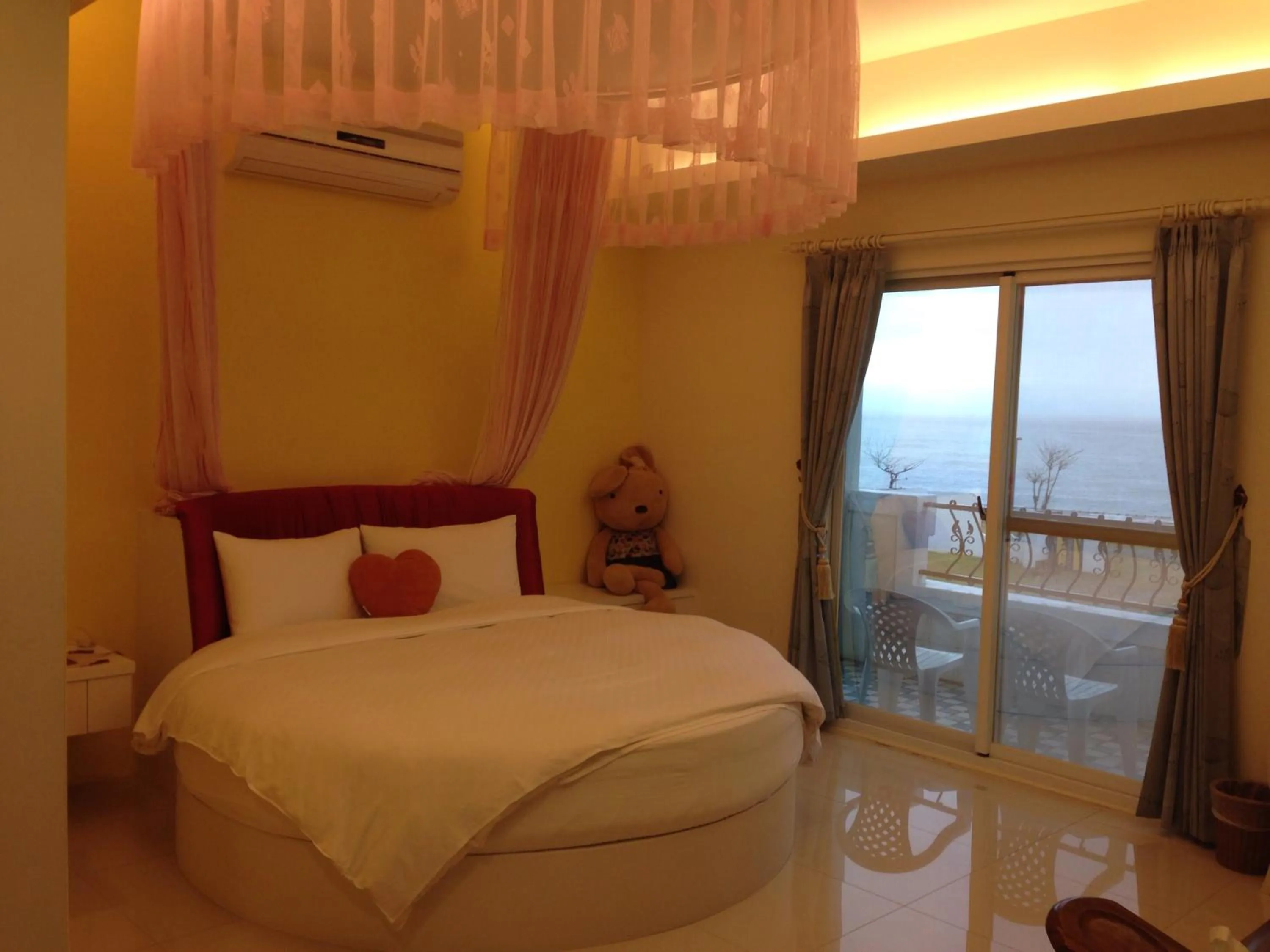 Bed in Taroko Bay B&B