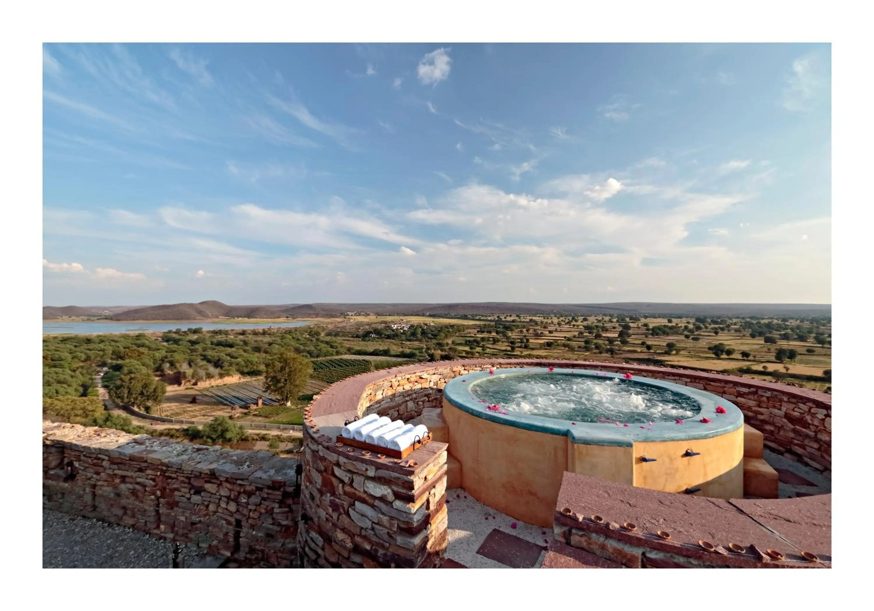 Spa and wellness centre/facilities in Ramathra Fort