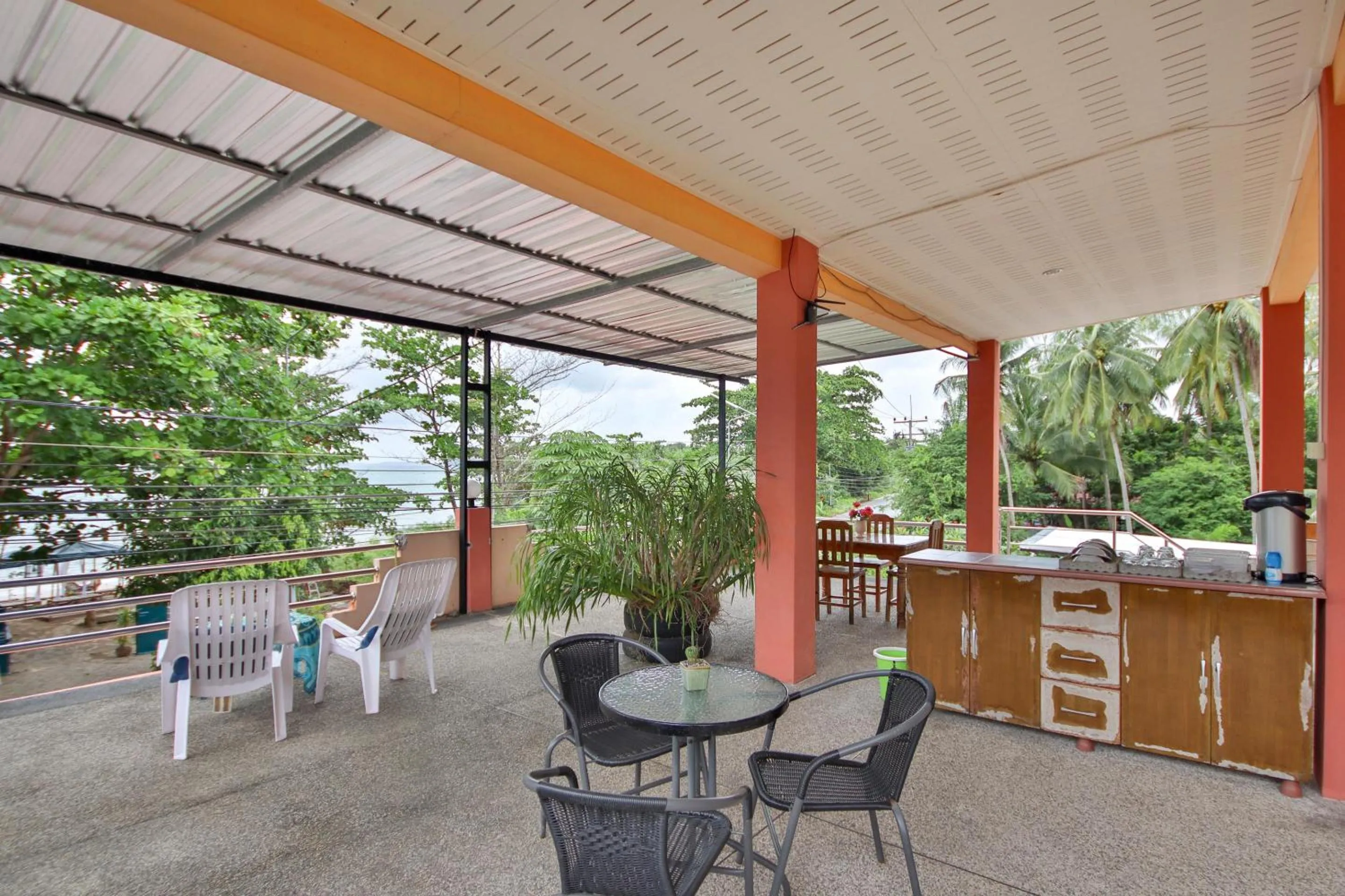 Other in OYO 1120 The Royhanna Beach Home