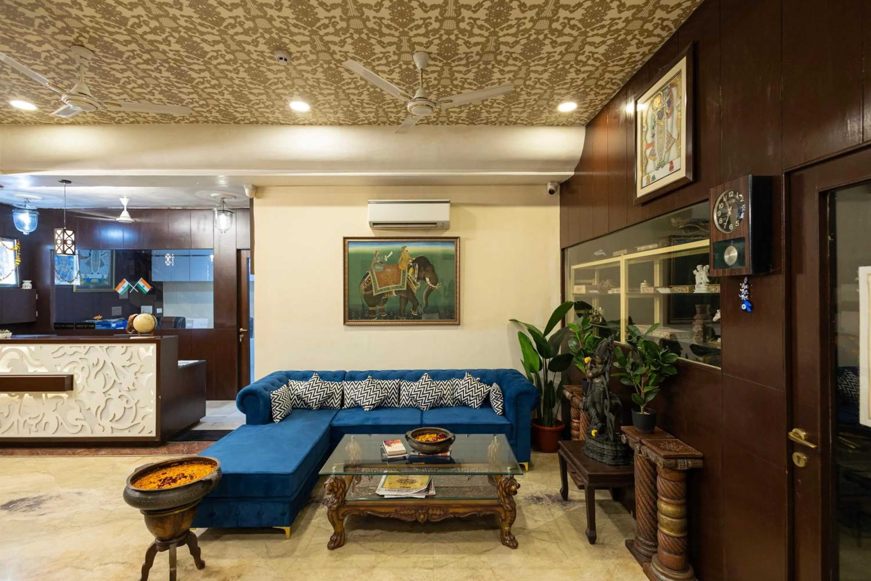 Seating area in Hide-In Udaipur - A Lake View Boutique Hotel