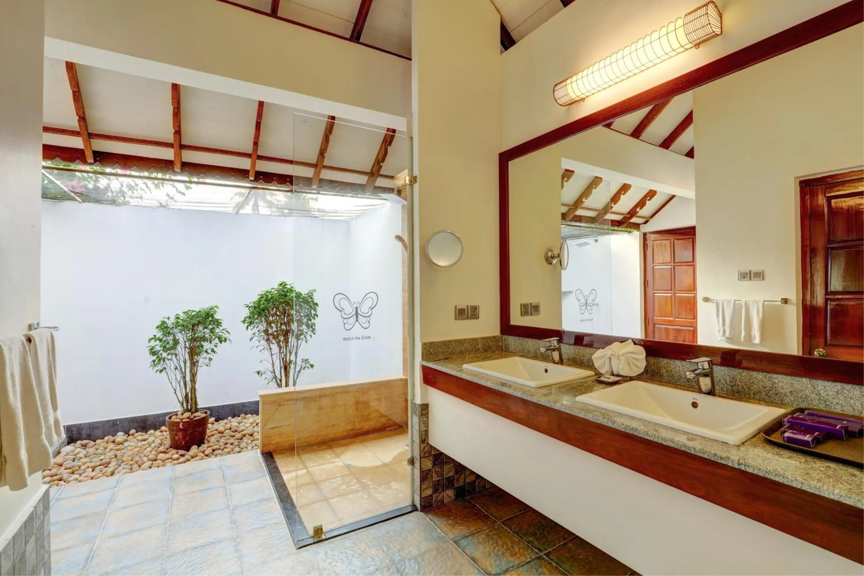 Bathroom in Rhythm Kumarakom