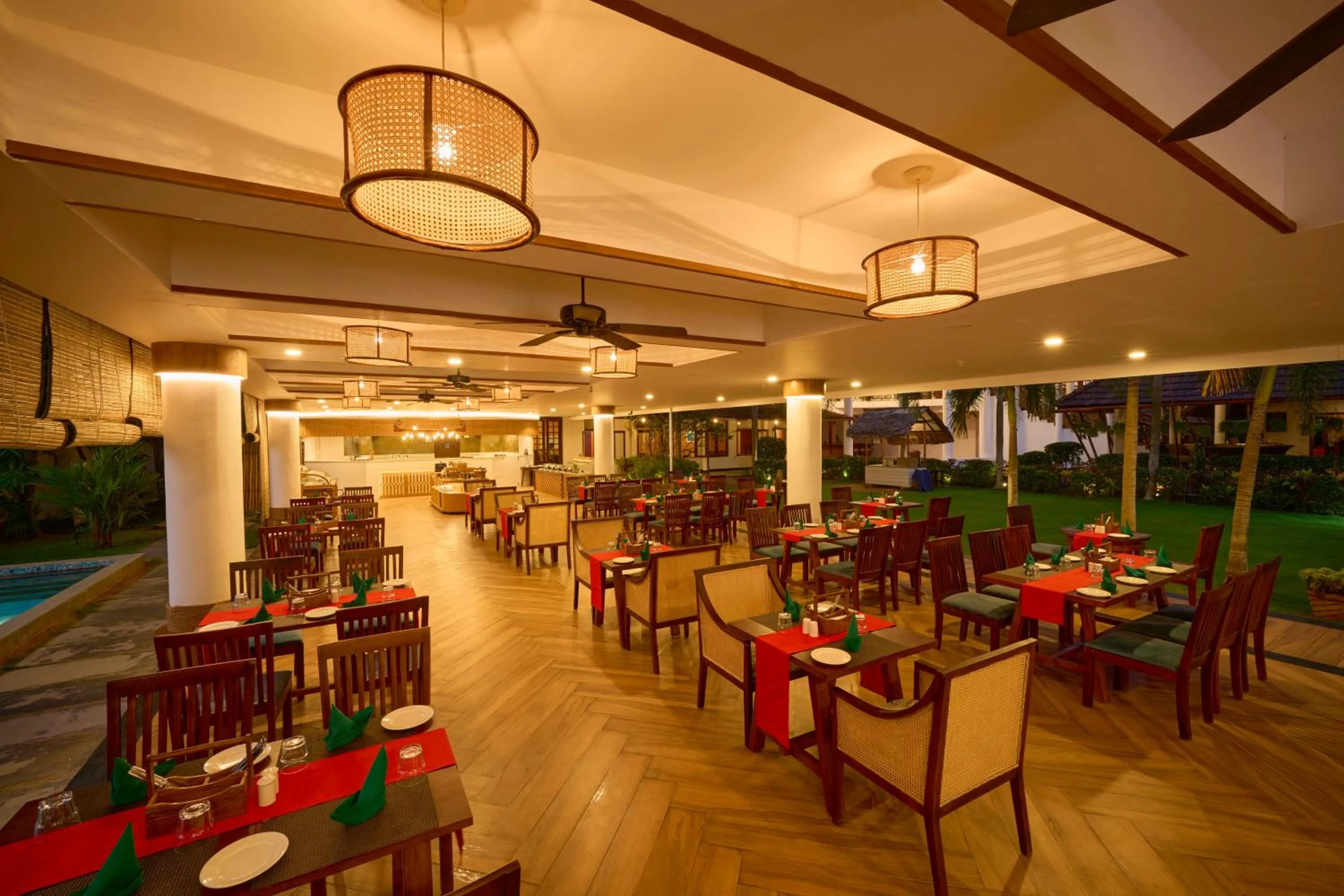 Restaurant/places to eat in Rhythm Kumarakom