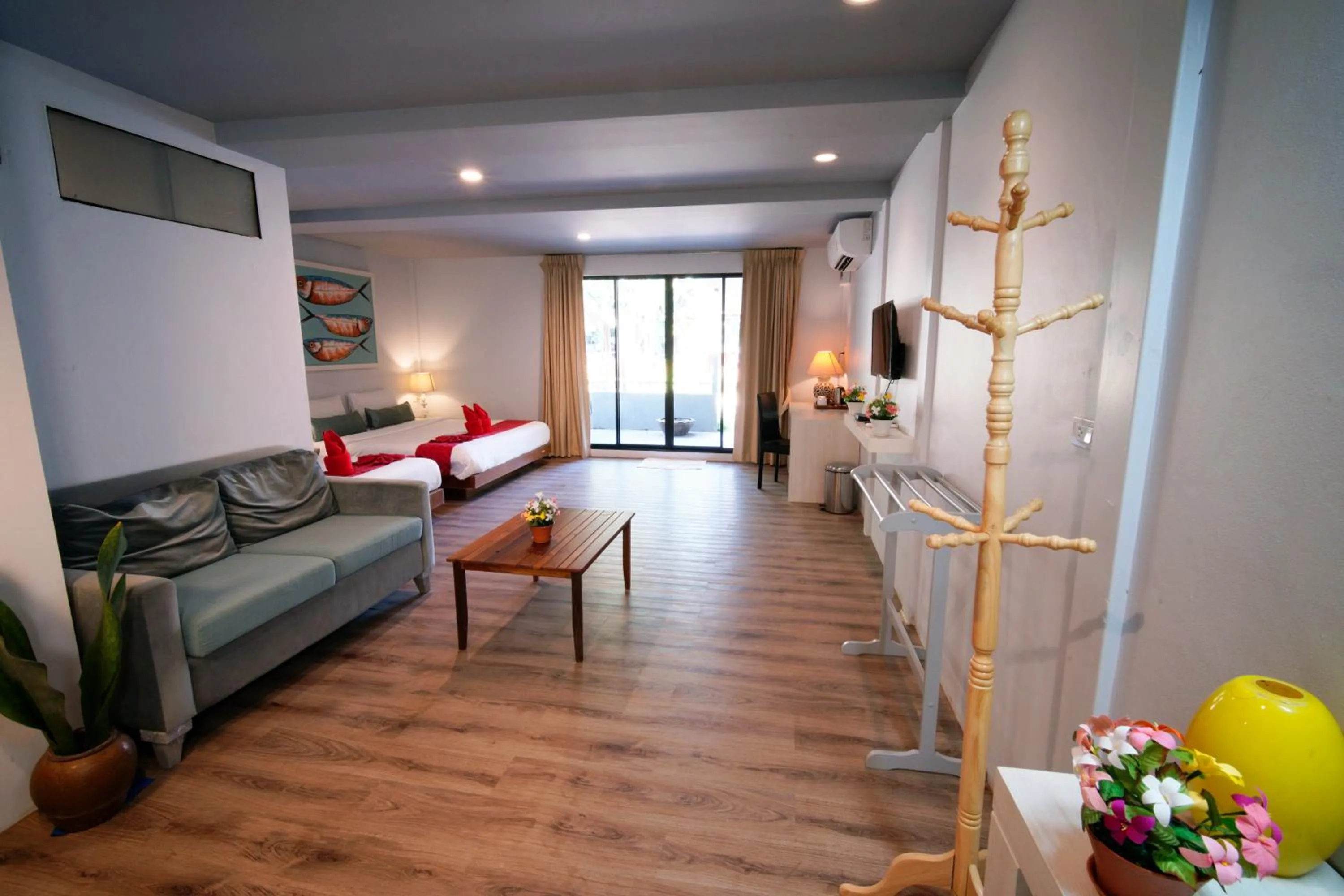 Area and facilities in Villa Cha Cha Chaolao Beach Resort