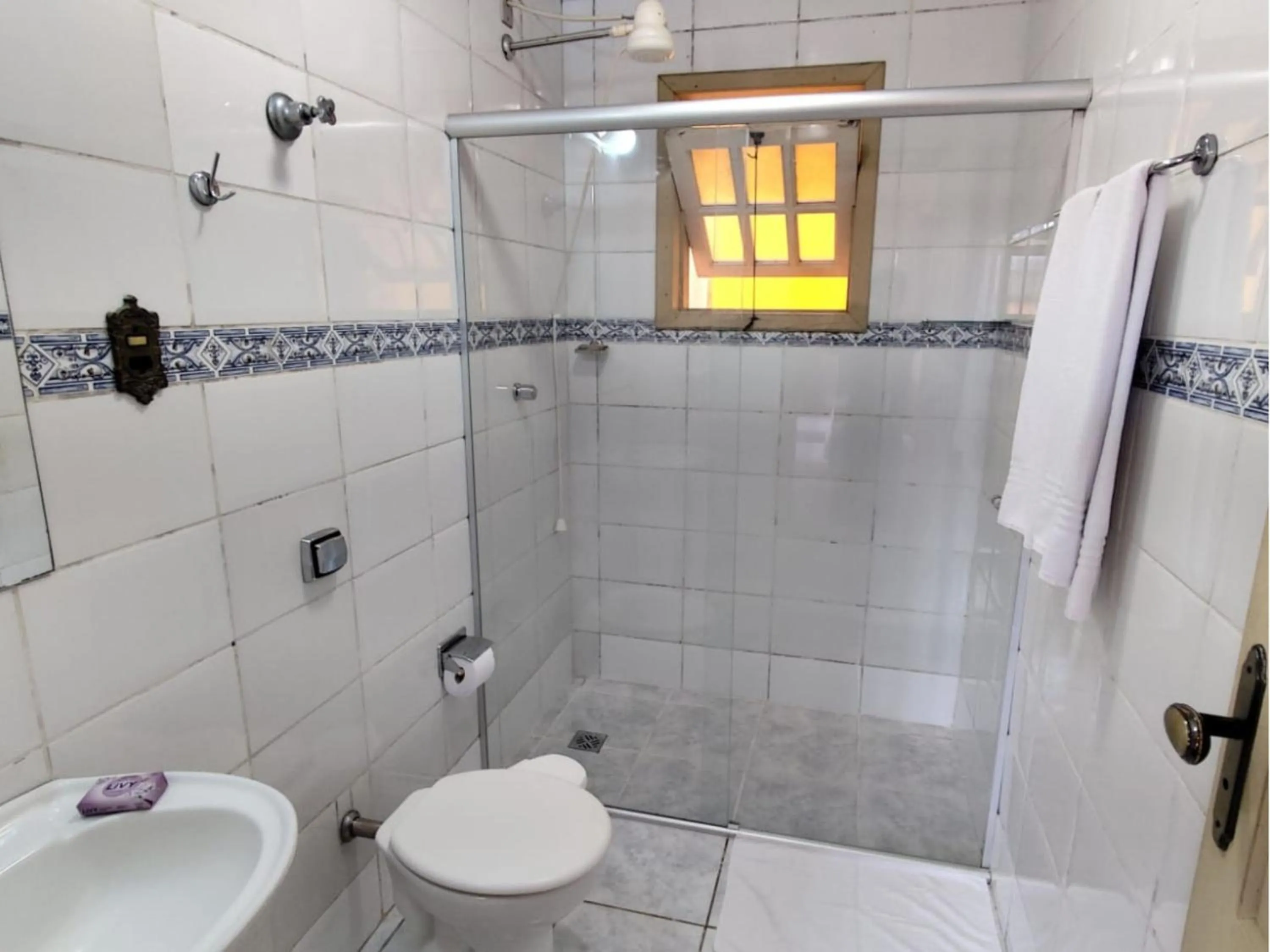 Shower in Pousada Geraes