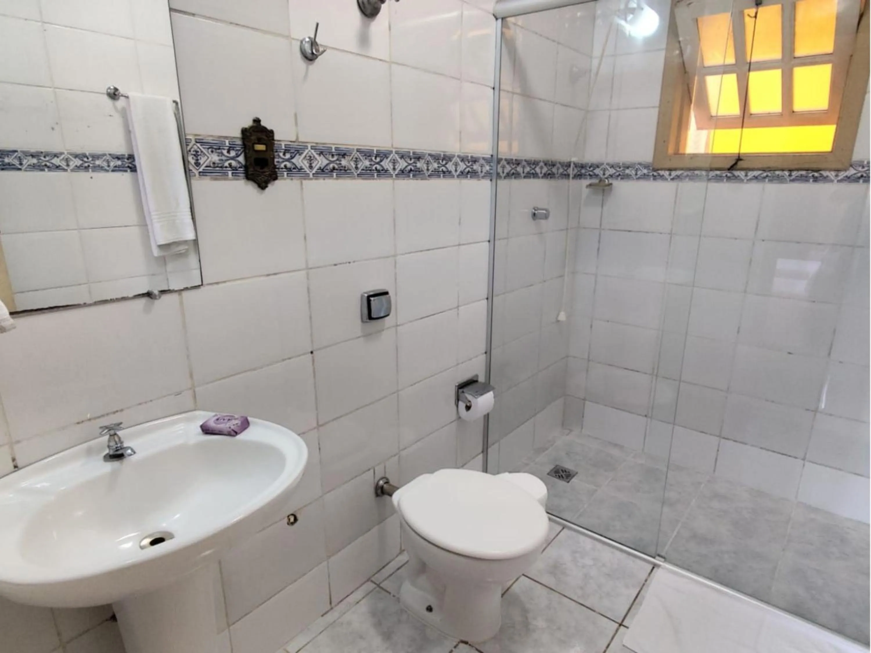 Shower in Pousada Geraes
