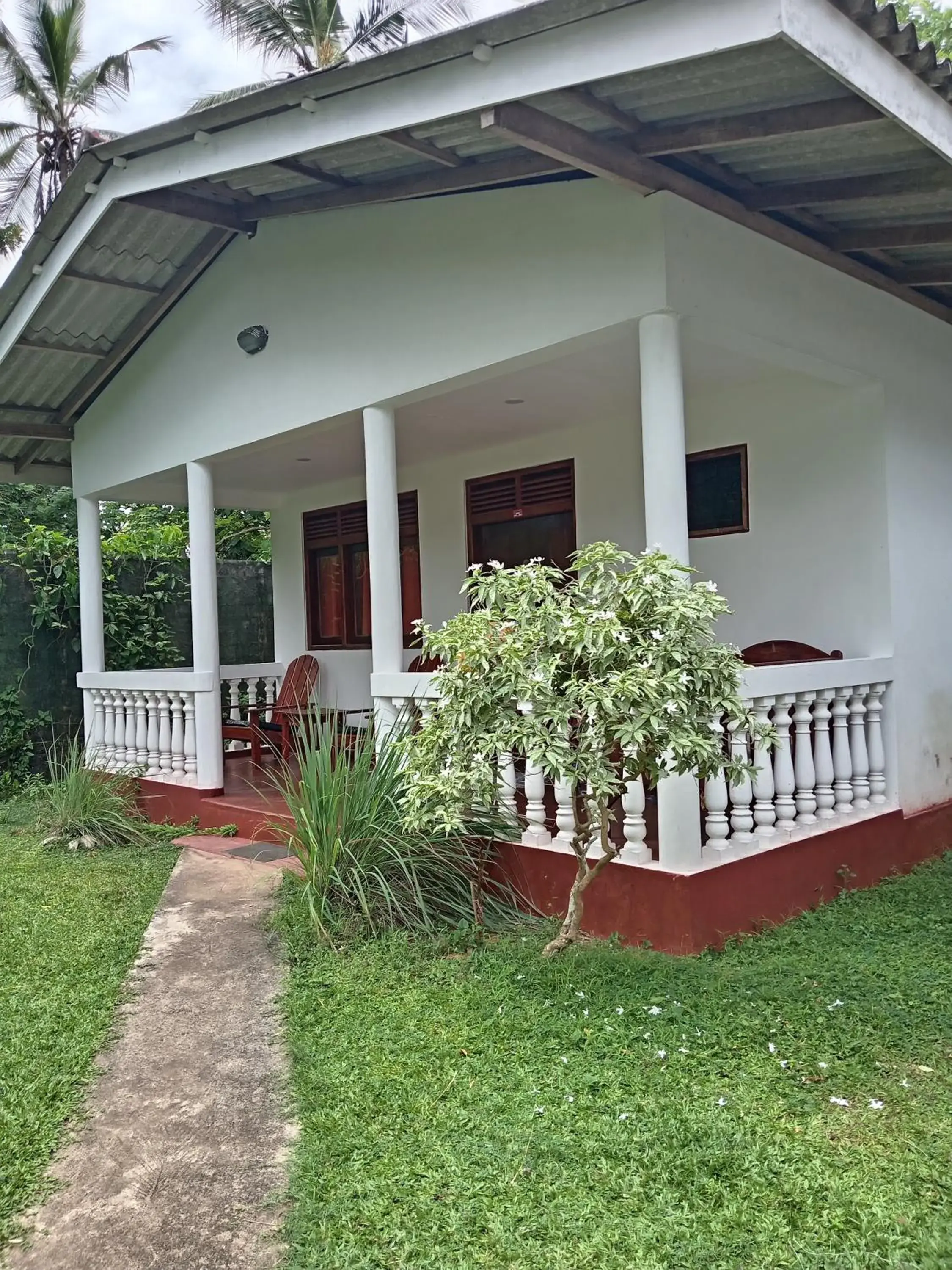 Triple Room with Garden View - single occupancy in Vidisa Villas Triple Room with Garden View - single occupancy in Vidisa Villas