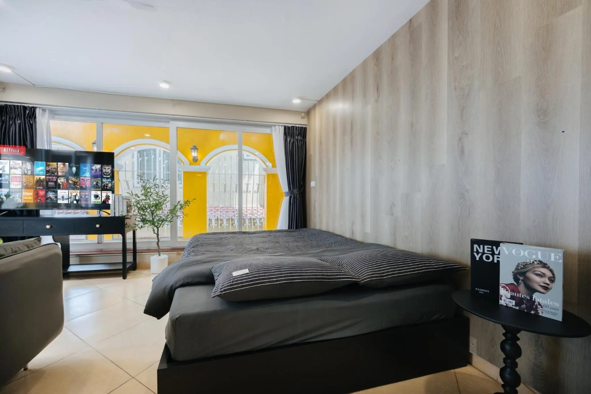 Bed in VietHOME - 602 The Babylon House w Lift 35 sqm