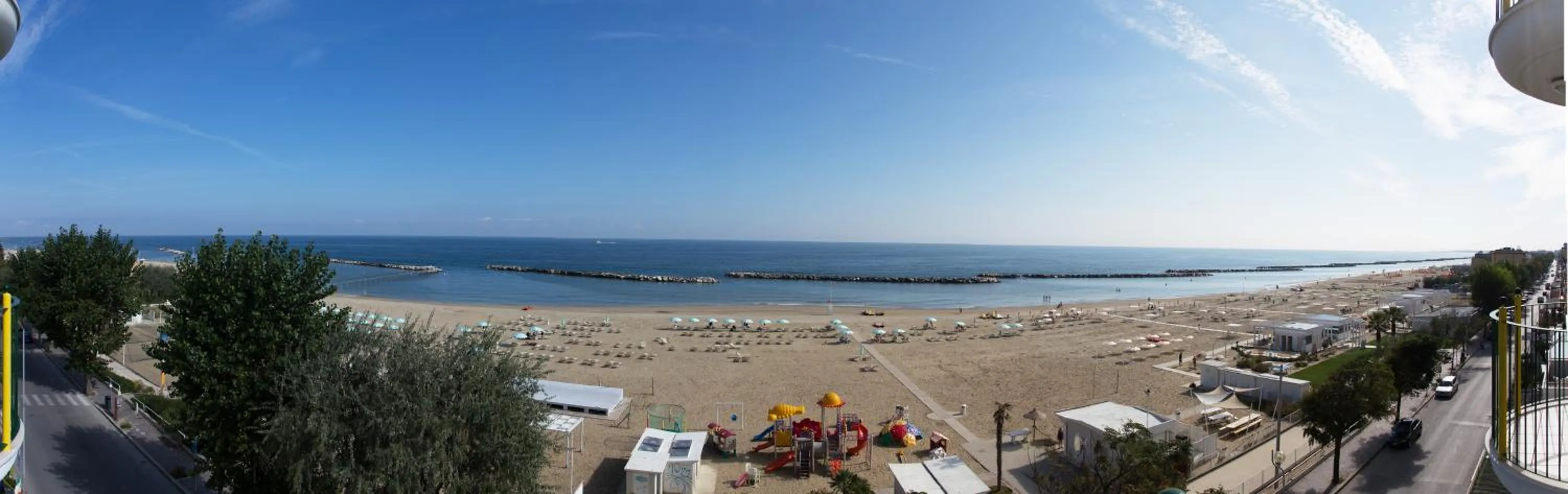 Beach in Hotel Platinum