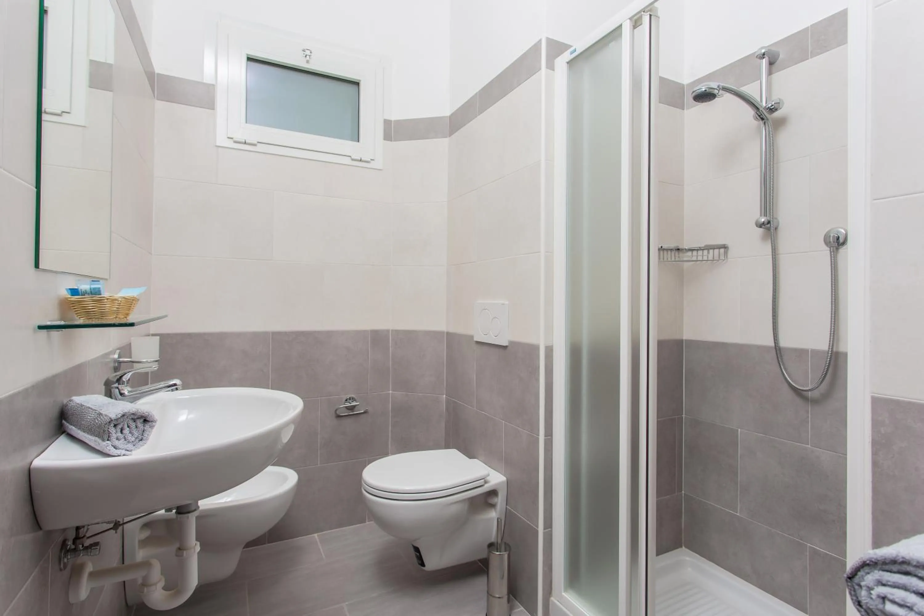 Bathroom in Hotel Platinum