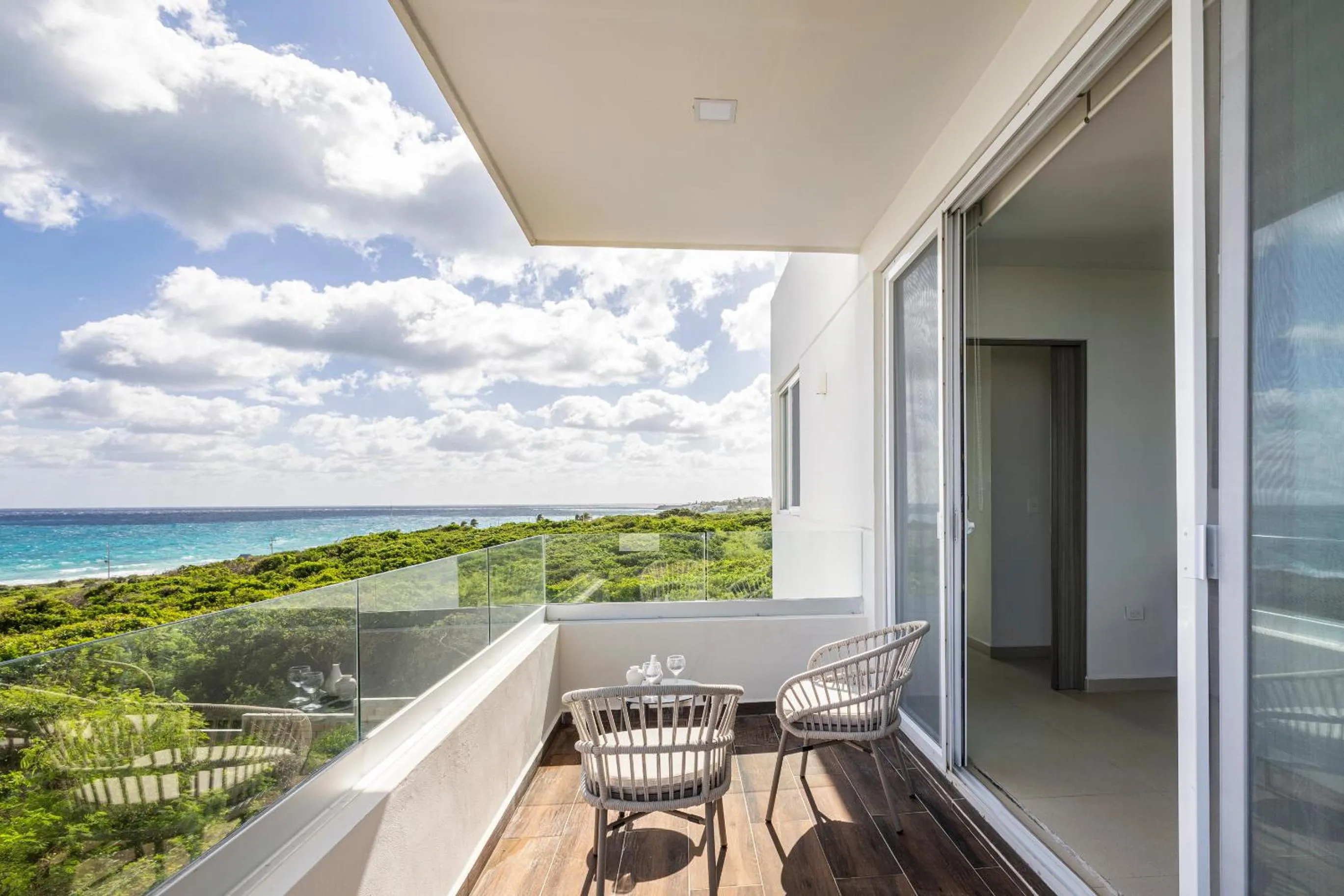 Day in Azulea Isla Mujeres Hotel