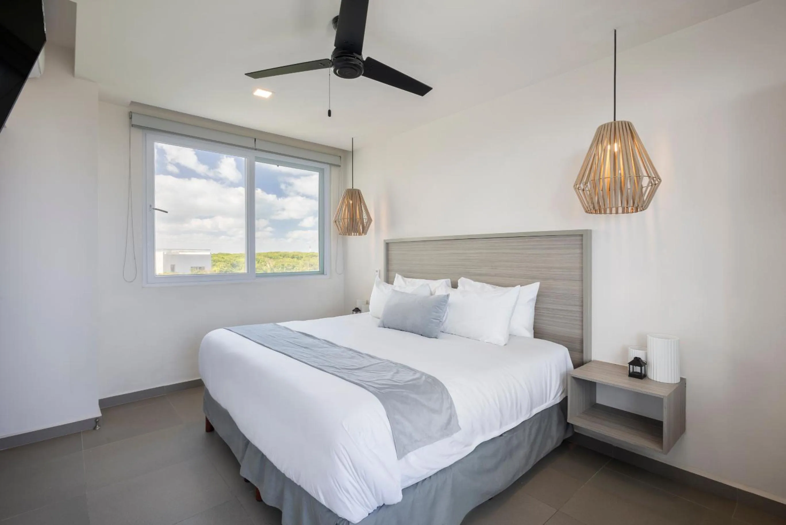 Bed in Azulea Isla Mujeres Hotel