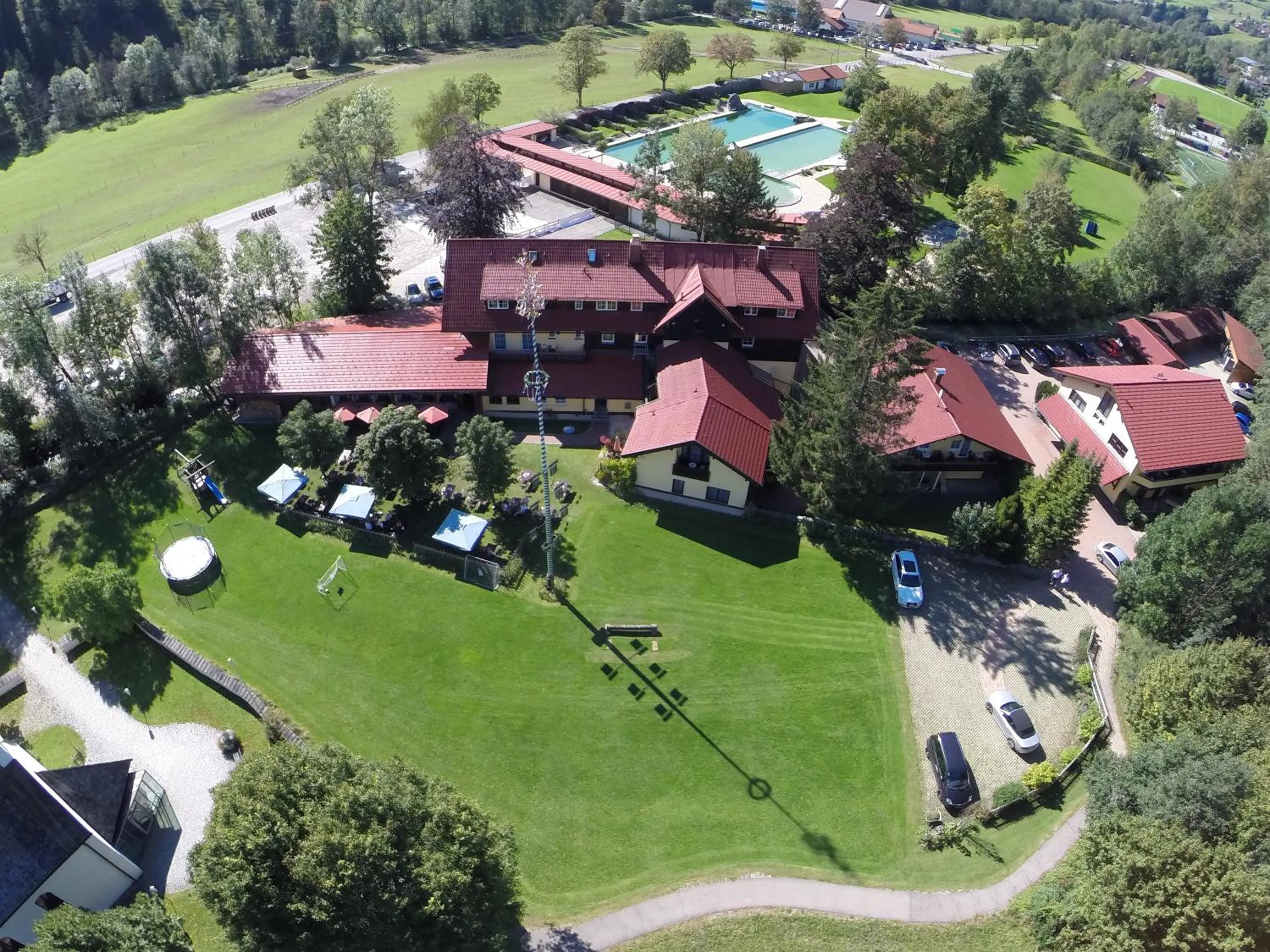 Facade/entrance in Hotel-Gasthof Der Wiesengrund