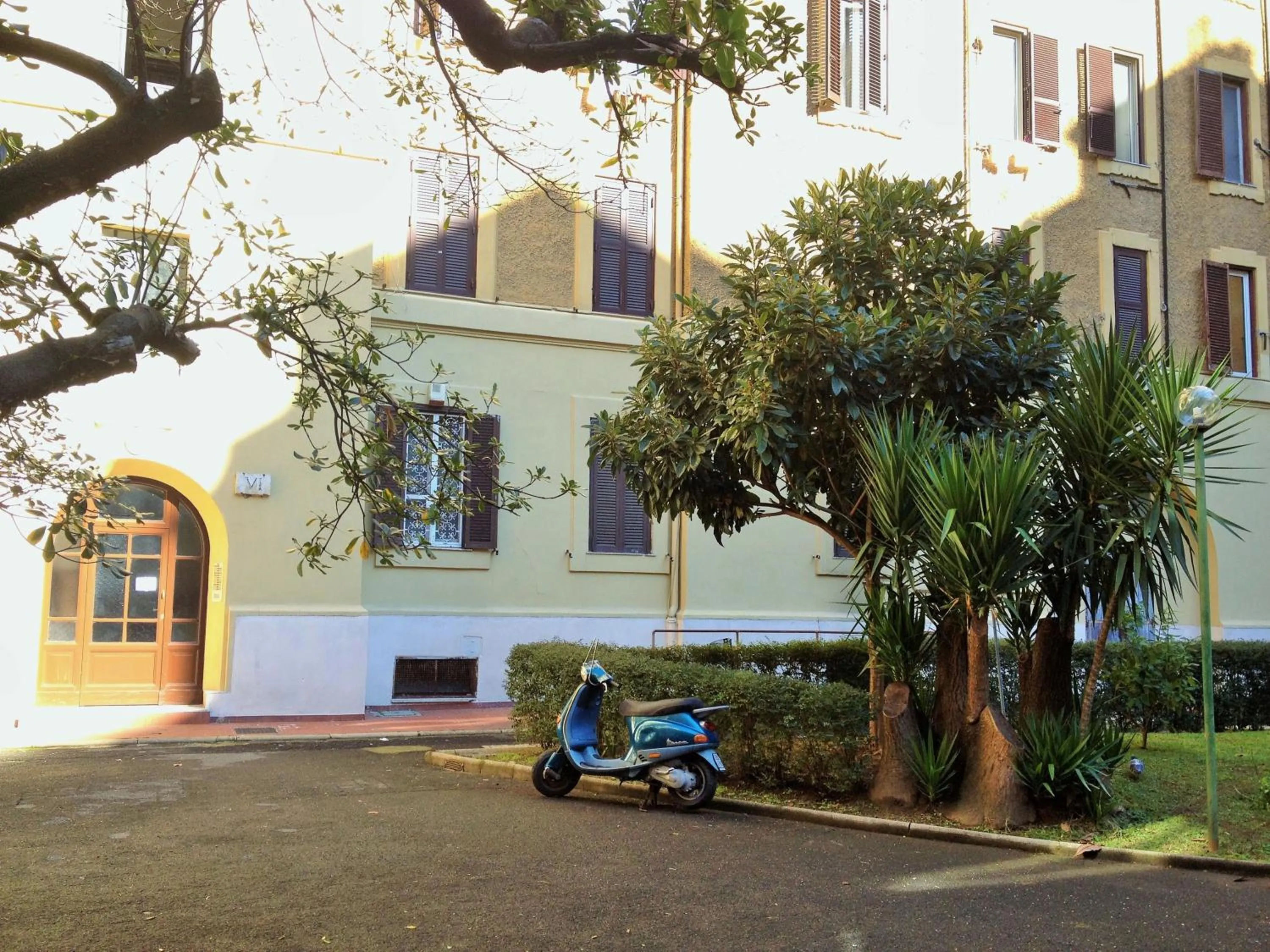 Facade/entrance in Domò Vaticano Guest House