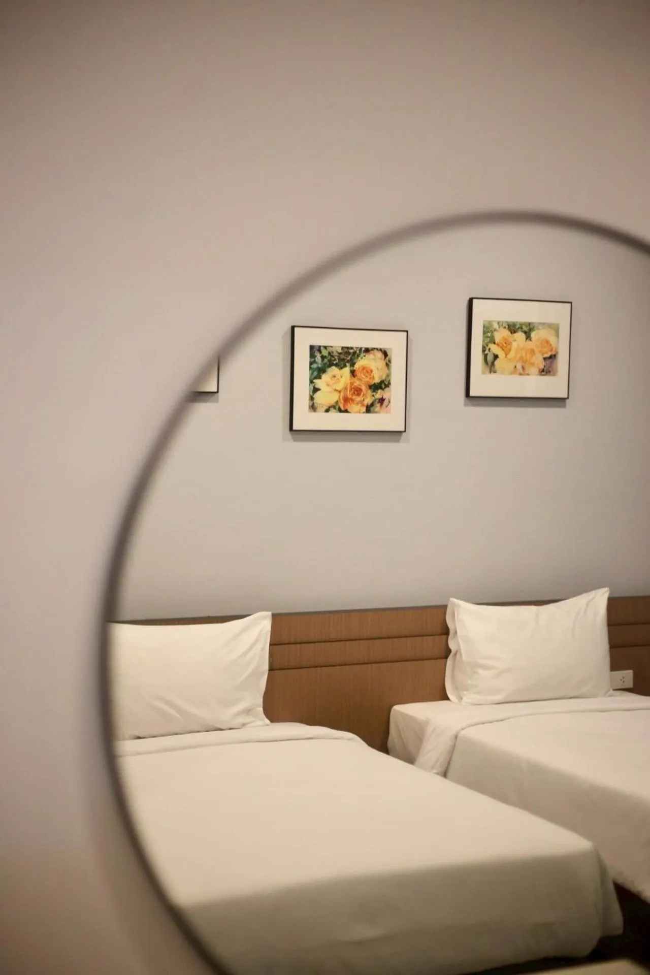 Bed in Siri Hotel Phuket