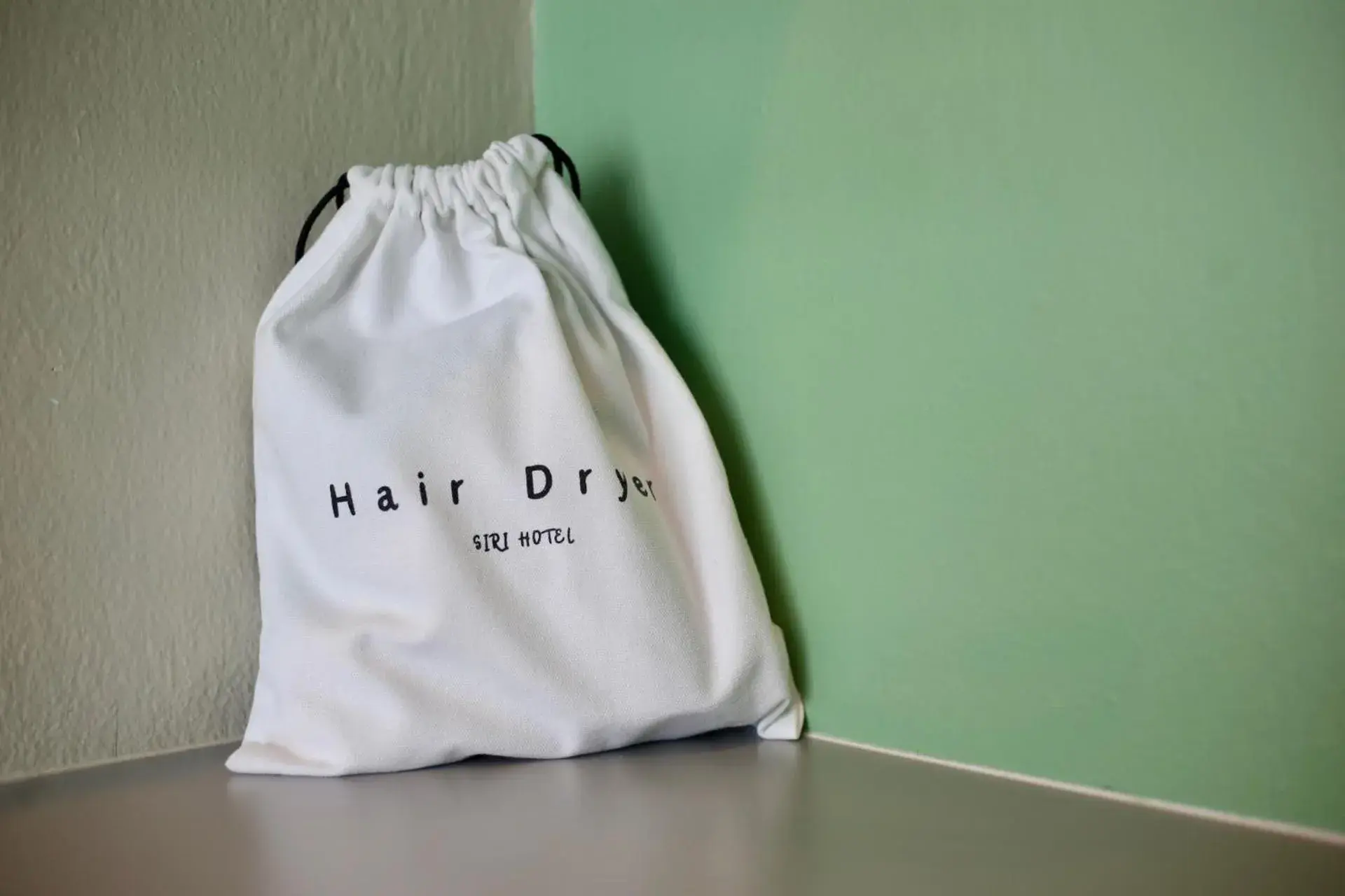 Standard Twin Room in Siri Hotel Phuket Standard Twin Room in Siri Hotel Phuket