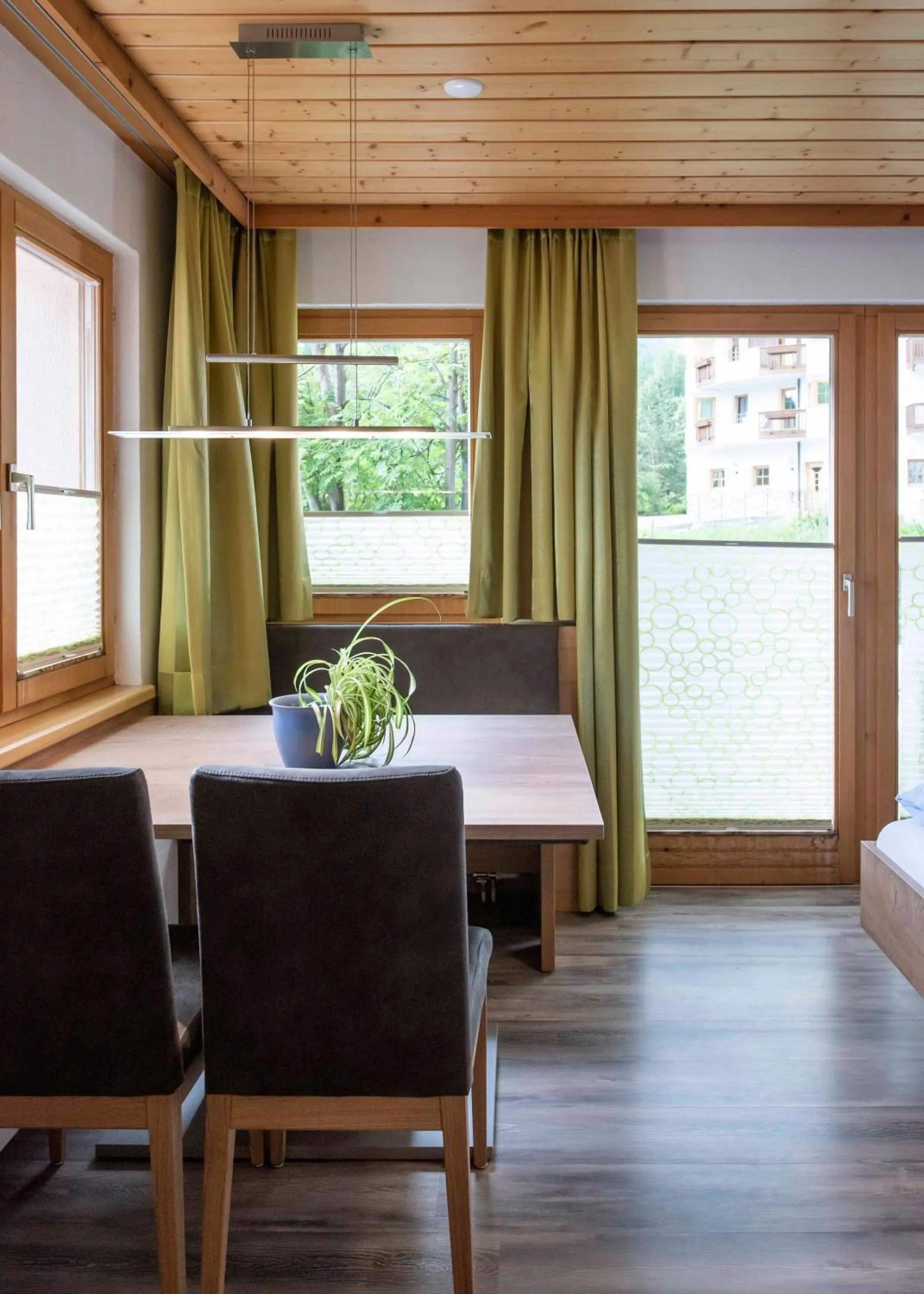 Dining area in Apartment Madlaina