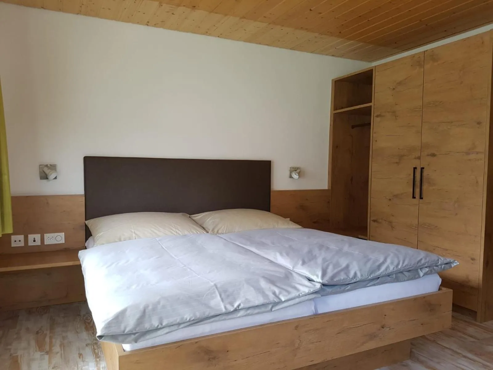 Bed in Apartment Madlaina