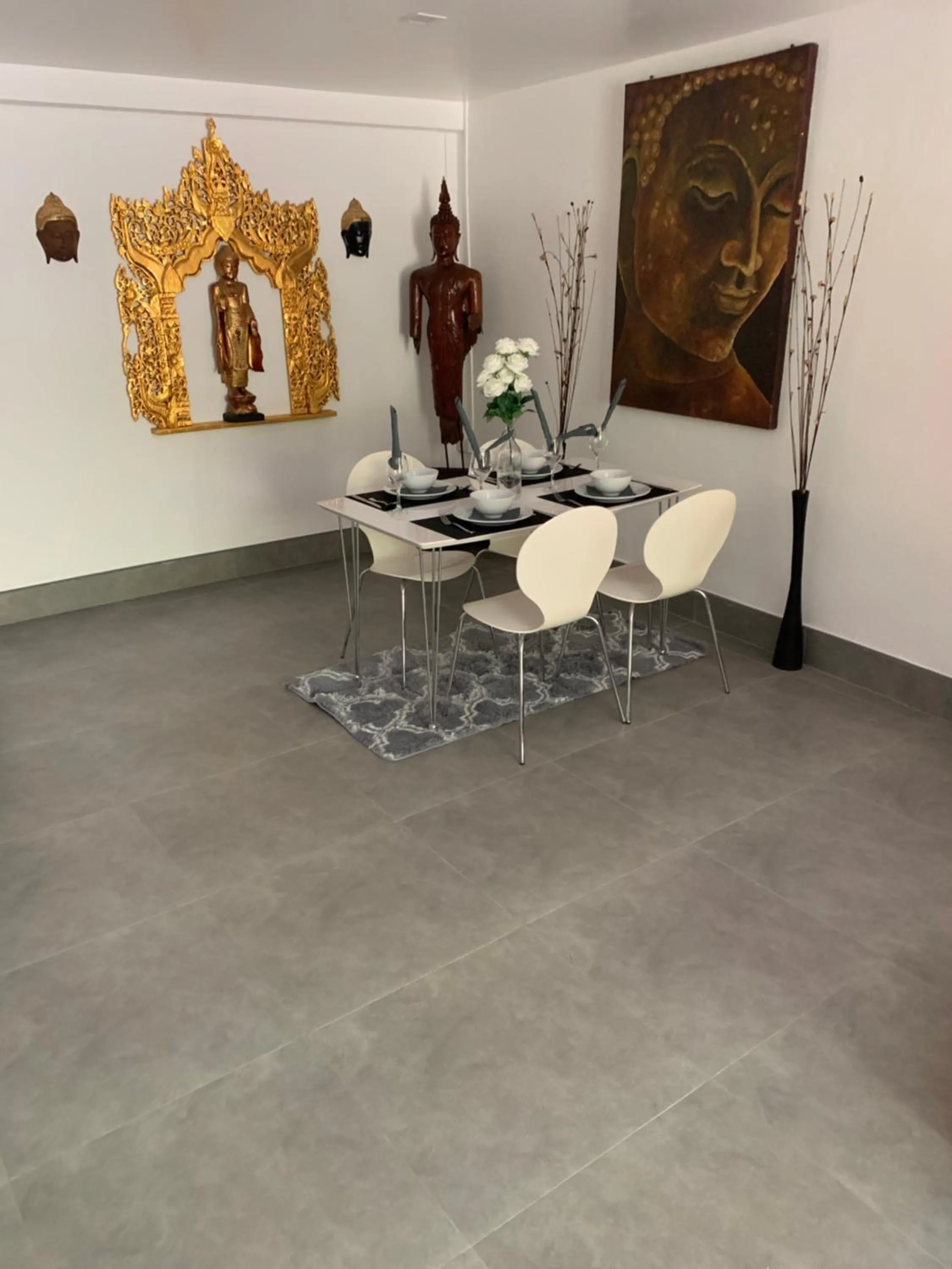 Fong Kaew and Baan Nang Fa Guesthouse