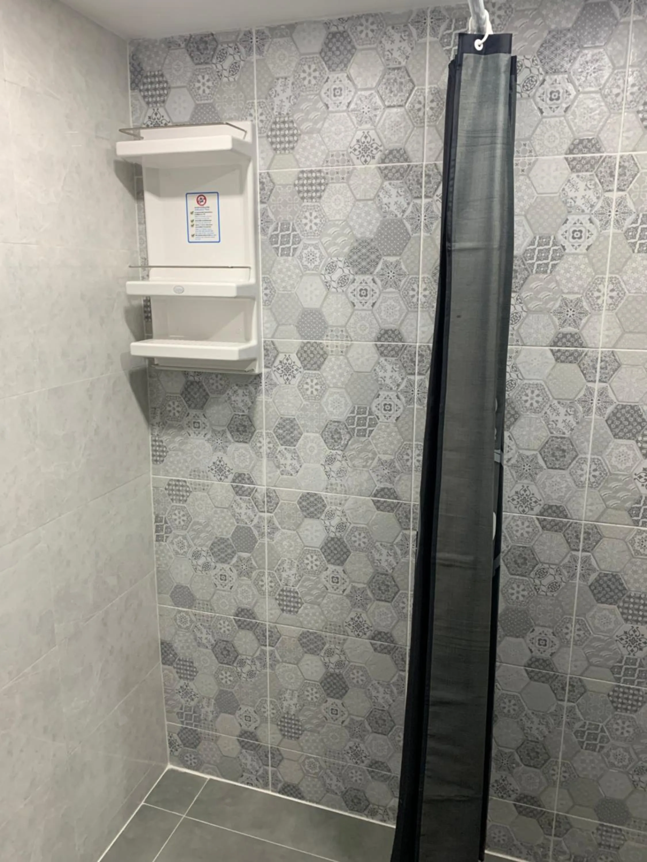 Bathroom in Fong Kaew and Baan Nang Fa Guesthouse