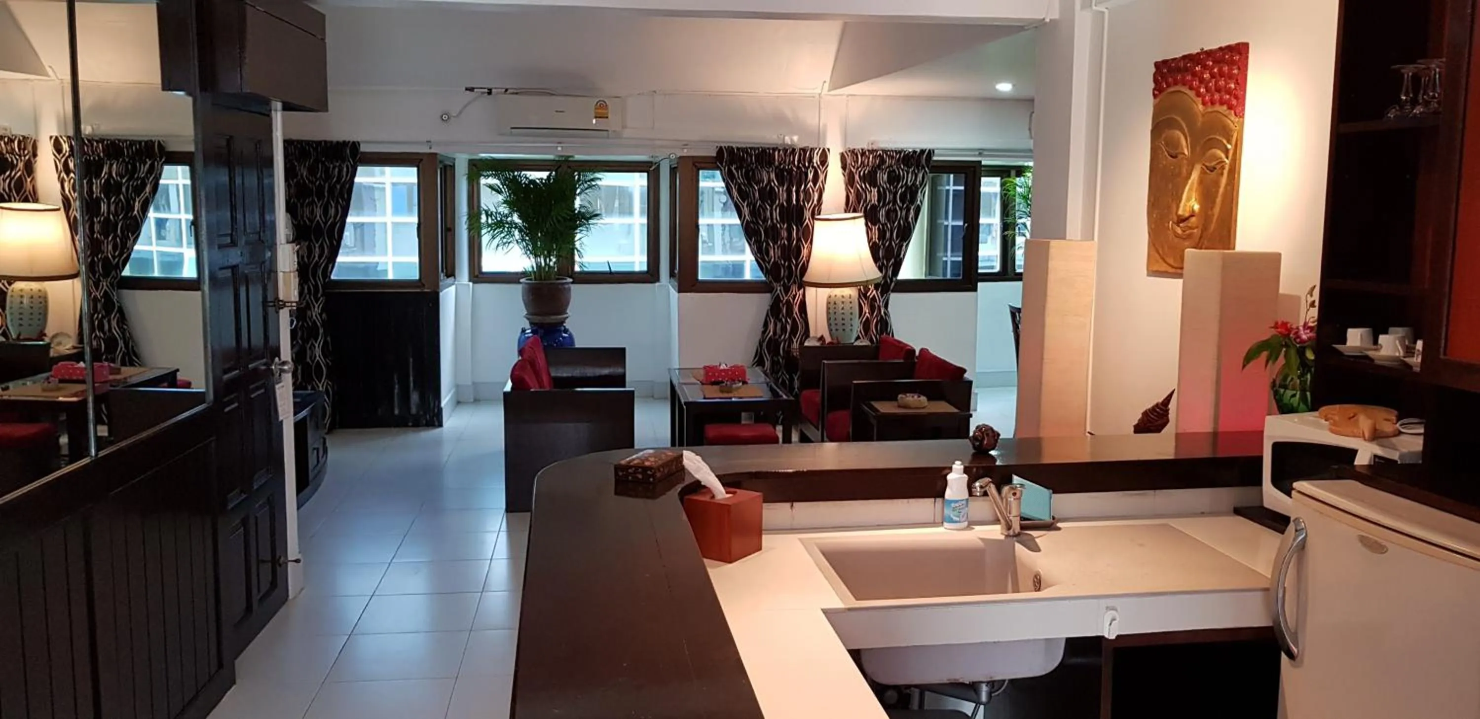 Kitchen or kitchenette in Fong Kaew and Baan Nang Fa Guesthouse