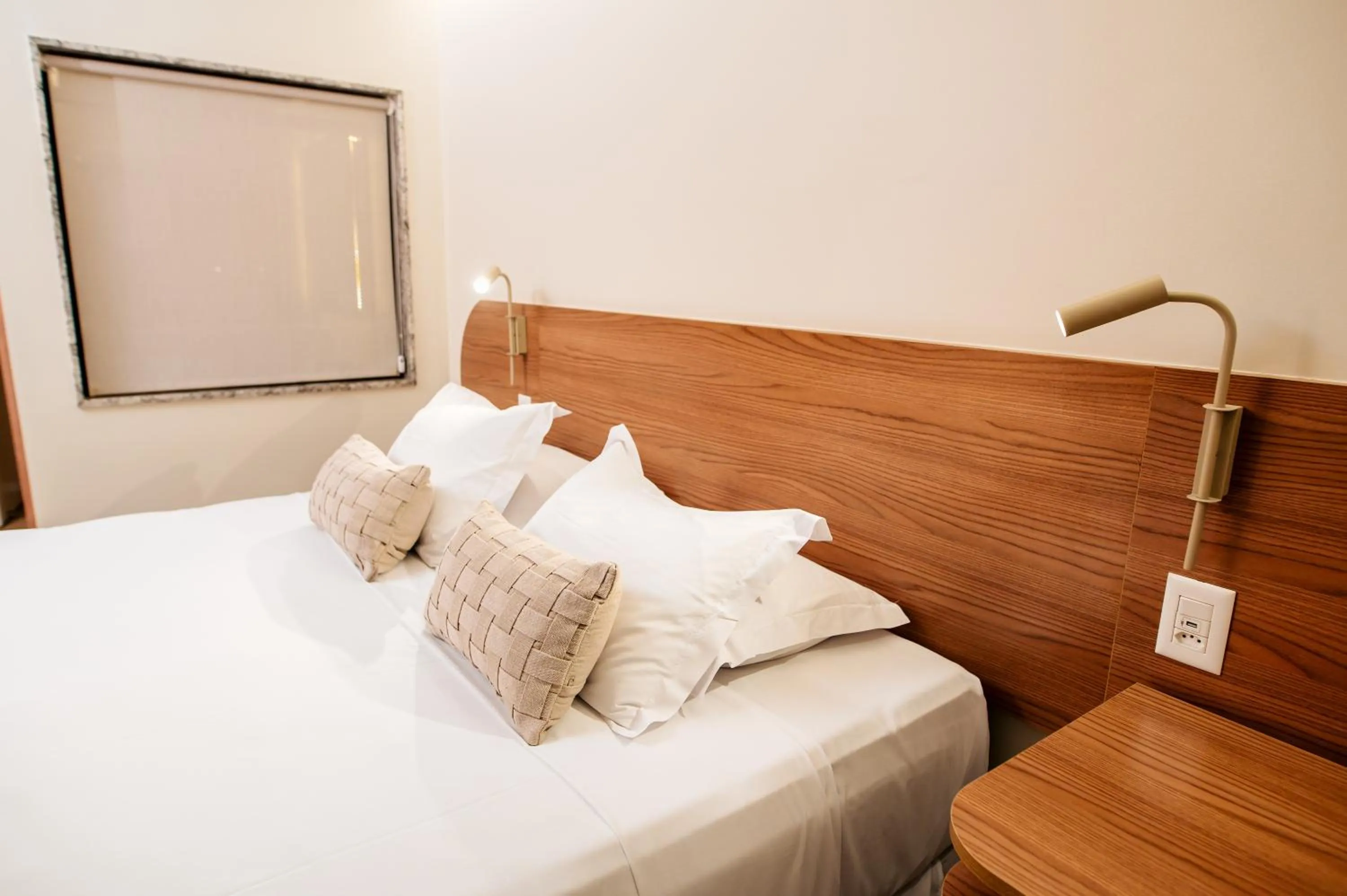 Bed in Hotel Sonata de Iracema