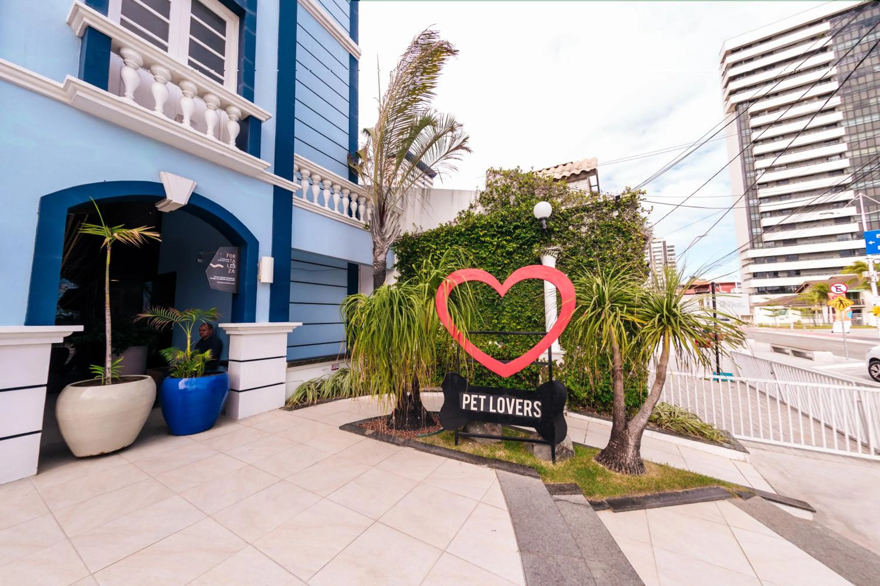 Property building in Hotel Sonata de Iracema