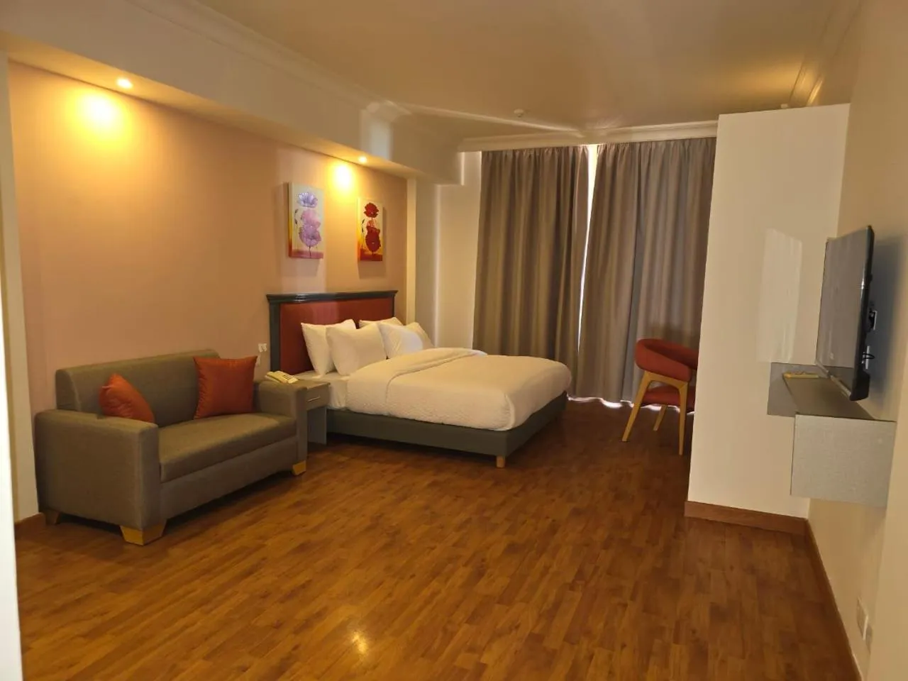 Bed in Manara Riva Suites