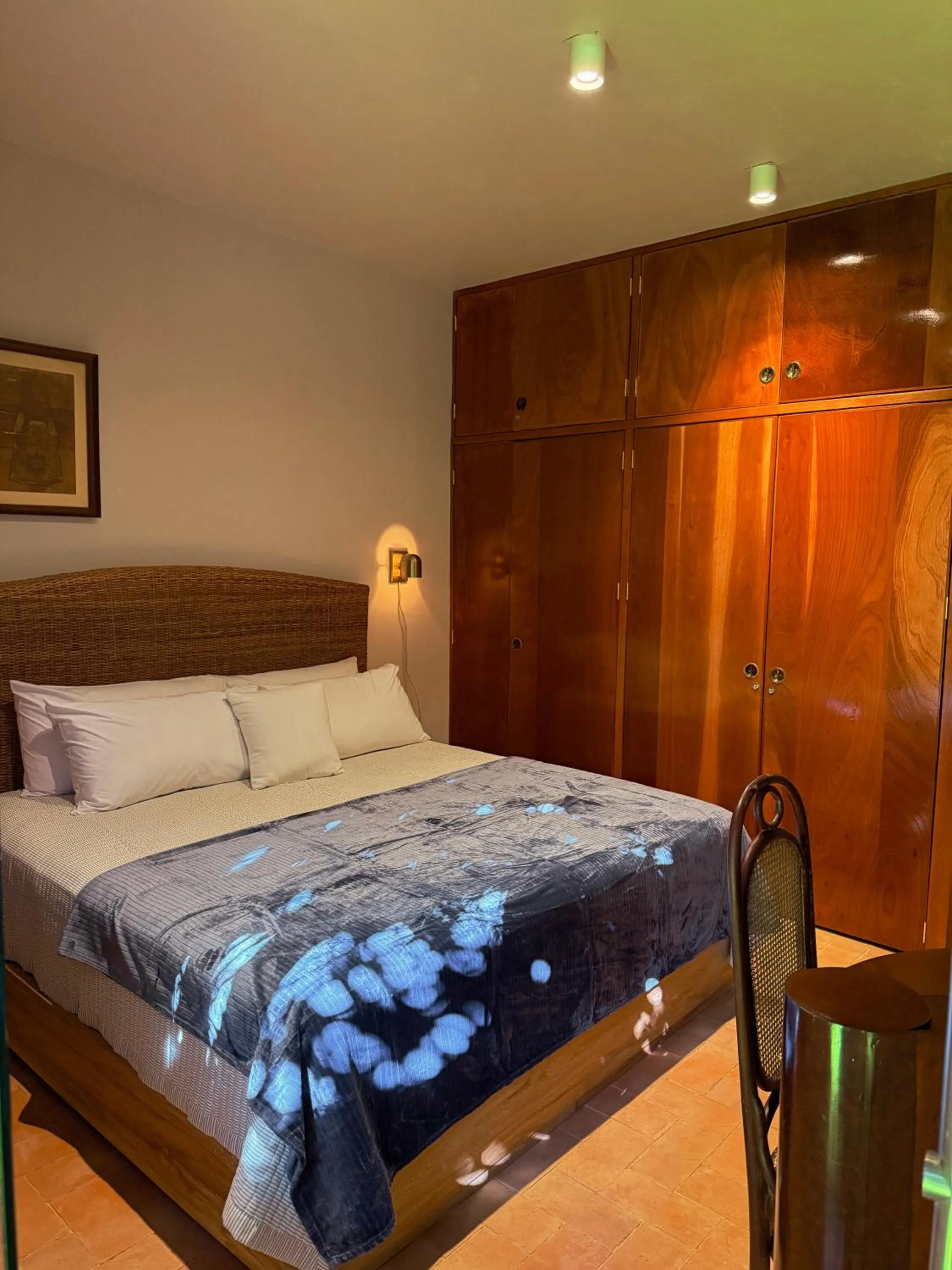 Bed in Parque Juan Diego