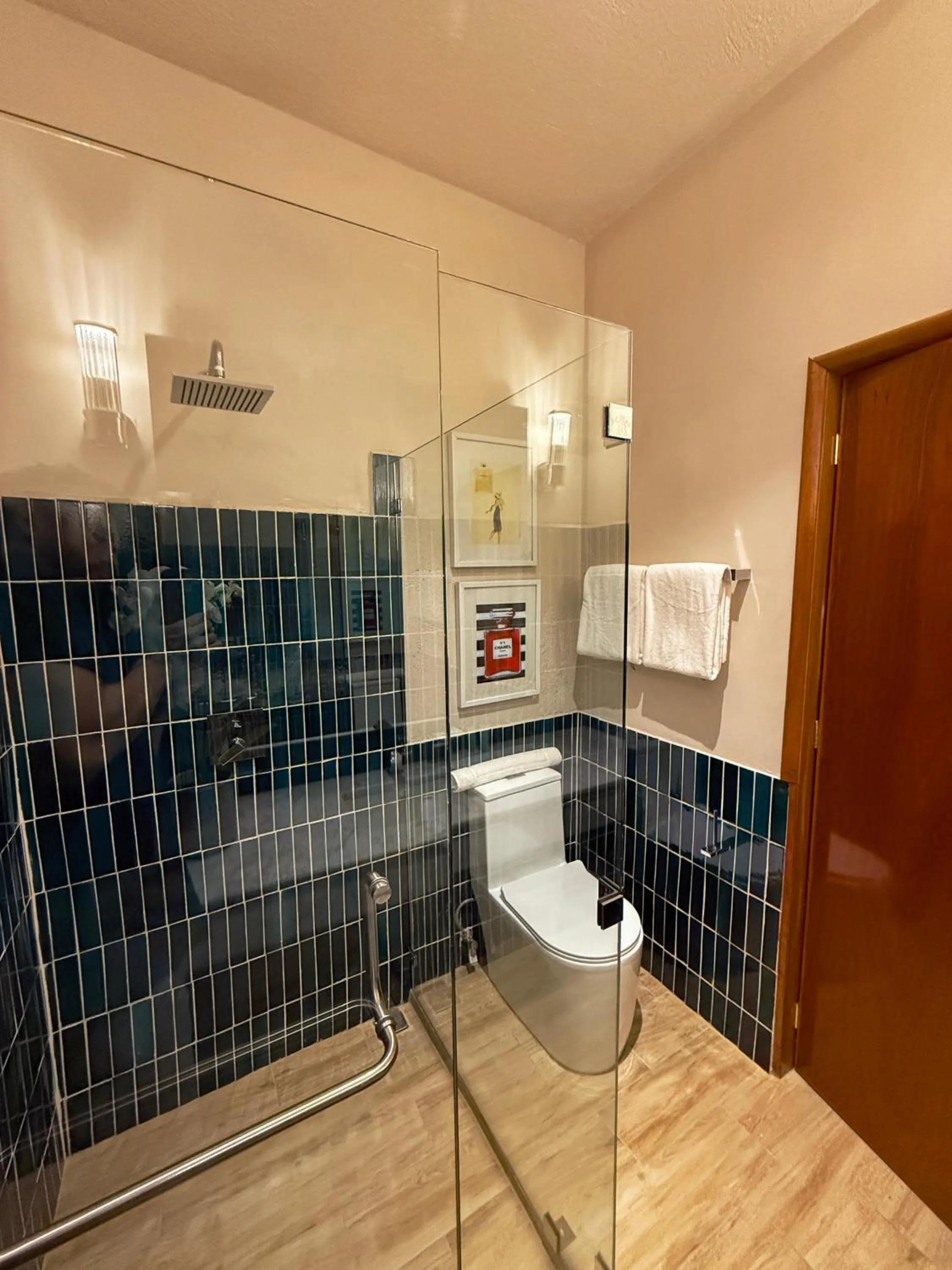 Bathroom in Parque Juan Diego