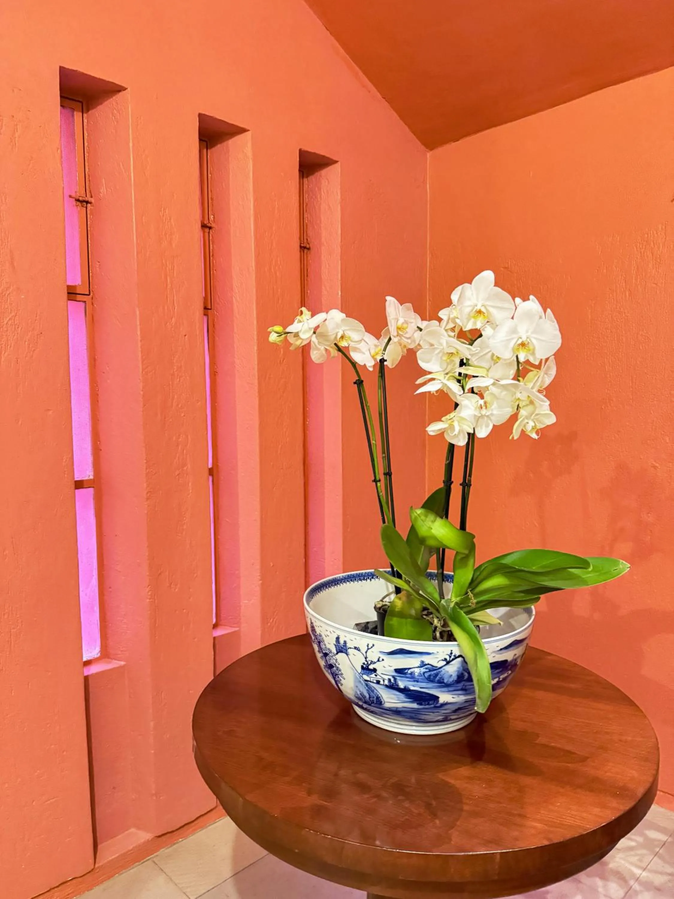 Decorative detail in Parque Juan Diego