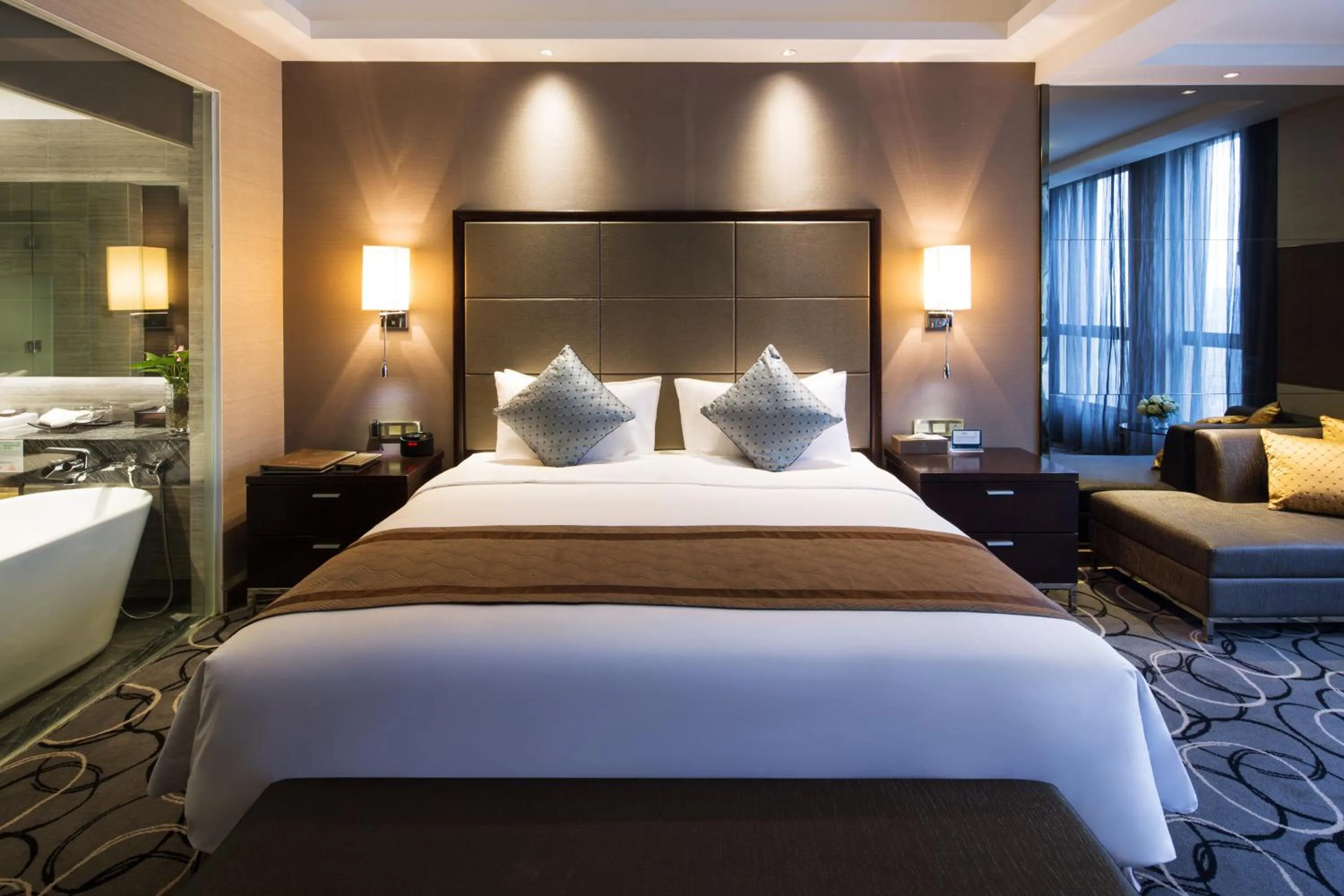 Bed in Millennium Hotel Fuqing