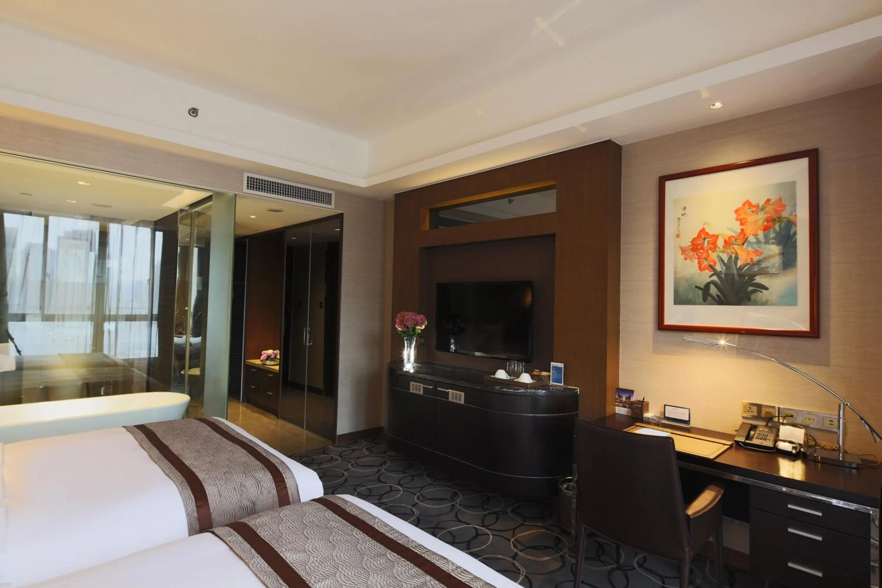 Photo of the whole room, Bed in Millennium Hotel Fuqing