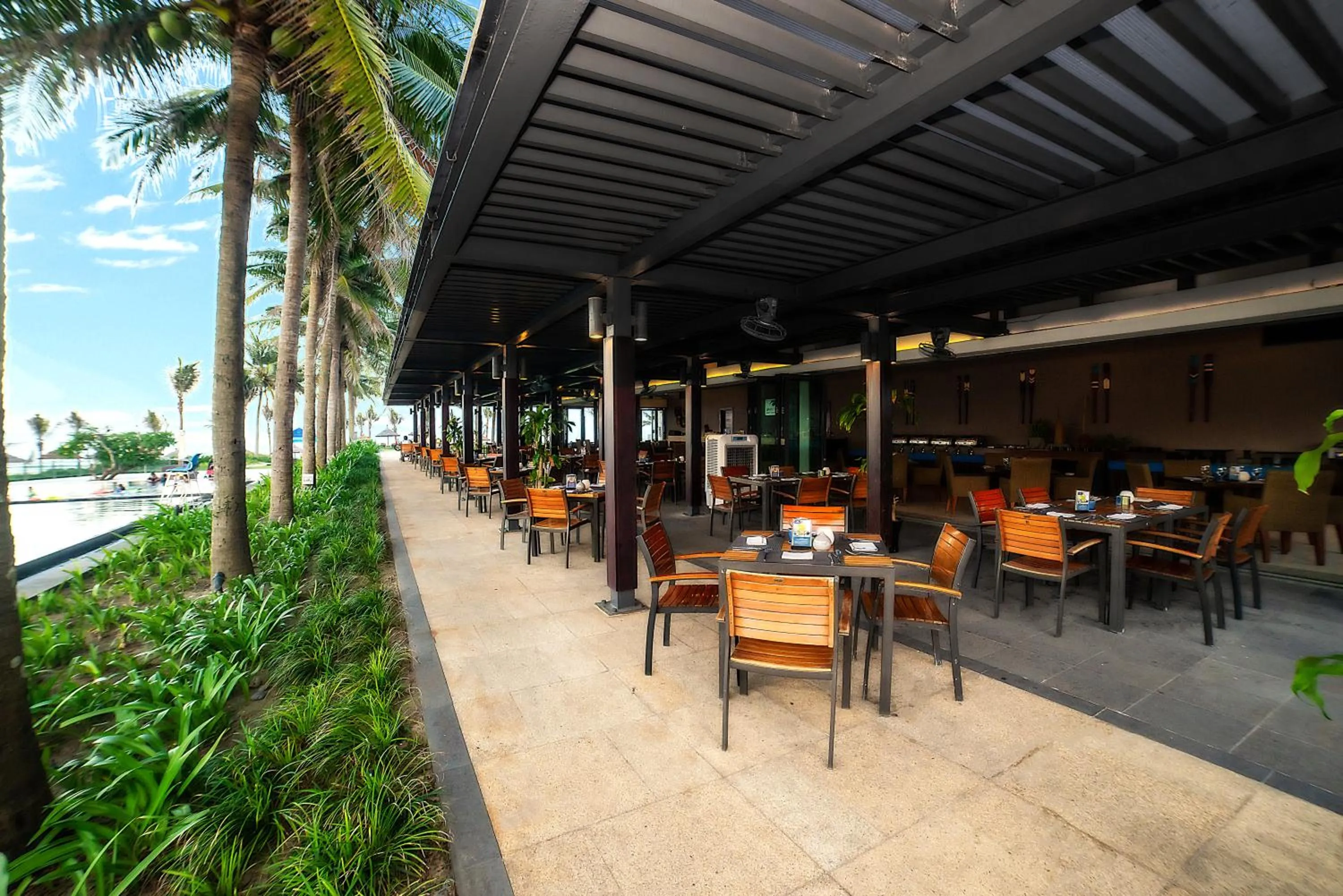 Restaurant/places to eat in The Ocean Resort Danang