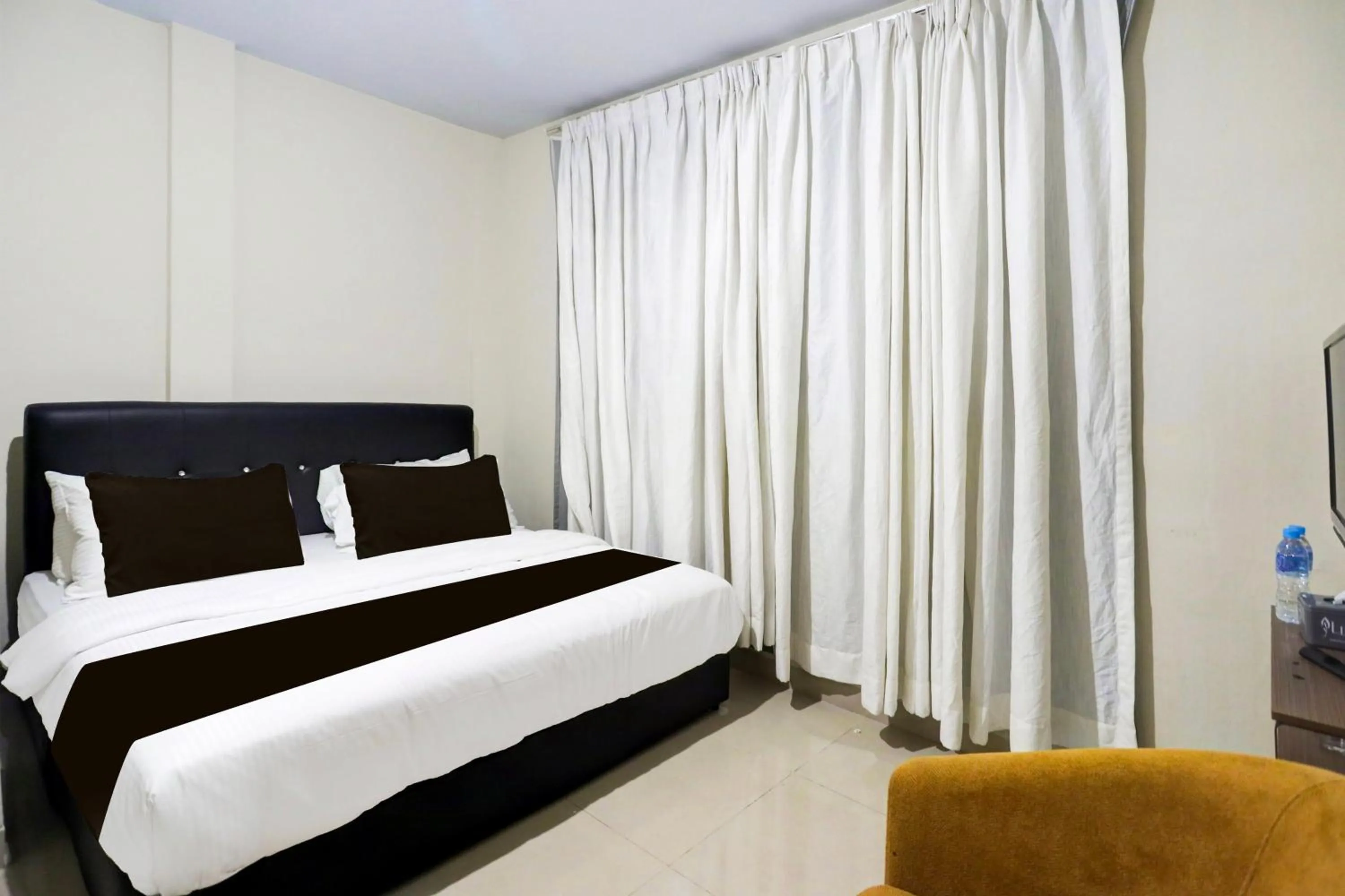 Bedroom, Bed in Collection O Waterfront City Near Unrika Formerly Dory Inn