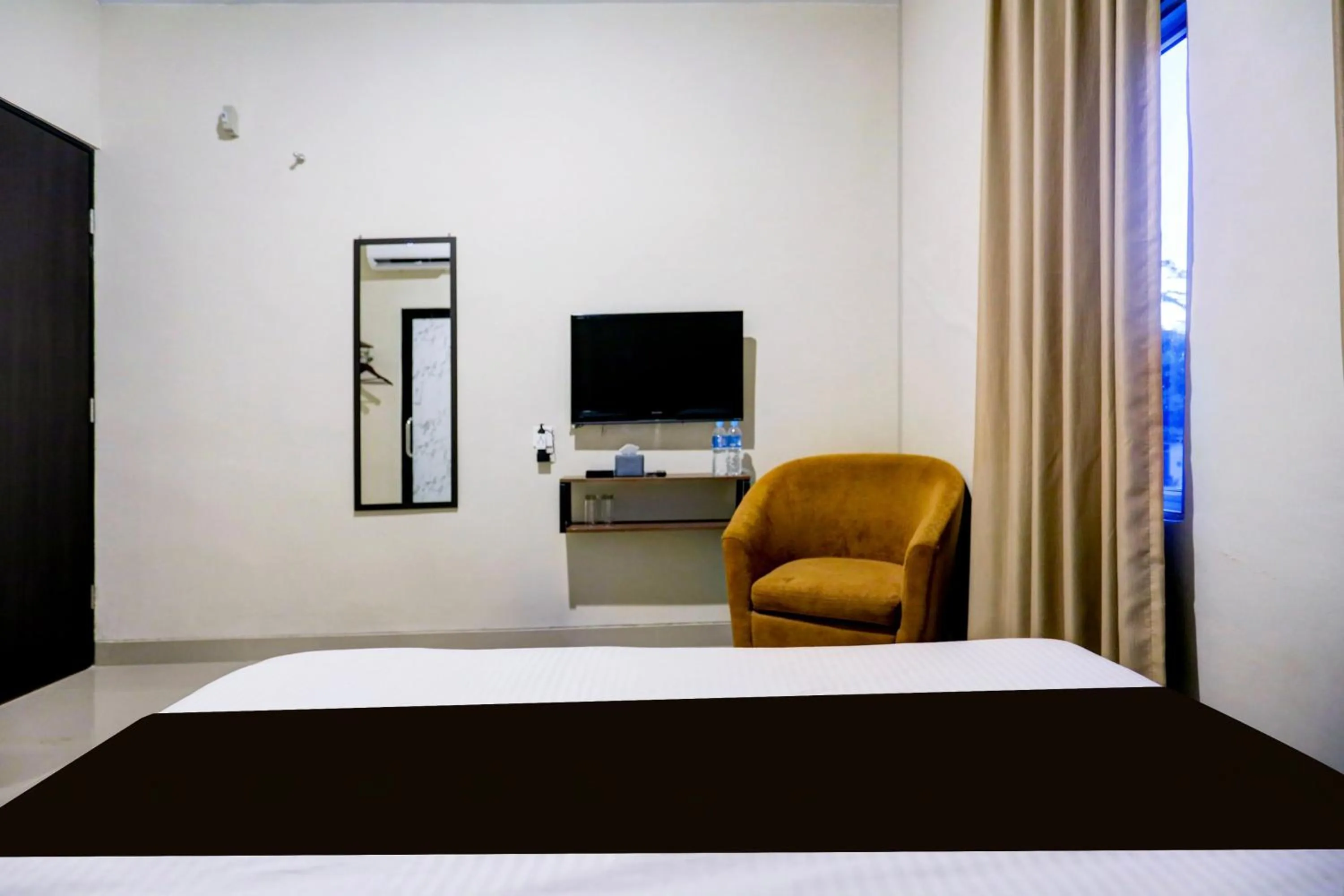 Bedroom, Bed in Collection O Waterfront City Near Unrika Formerly Dory Inn