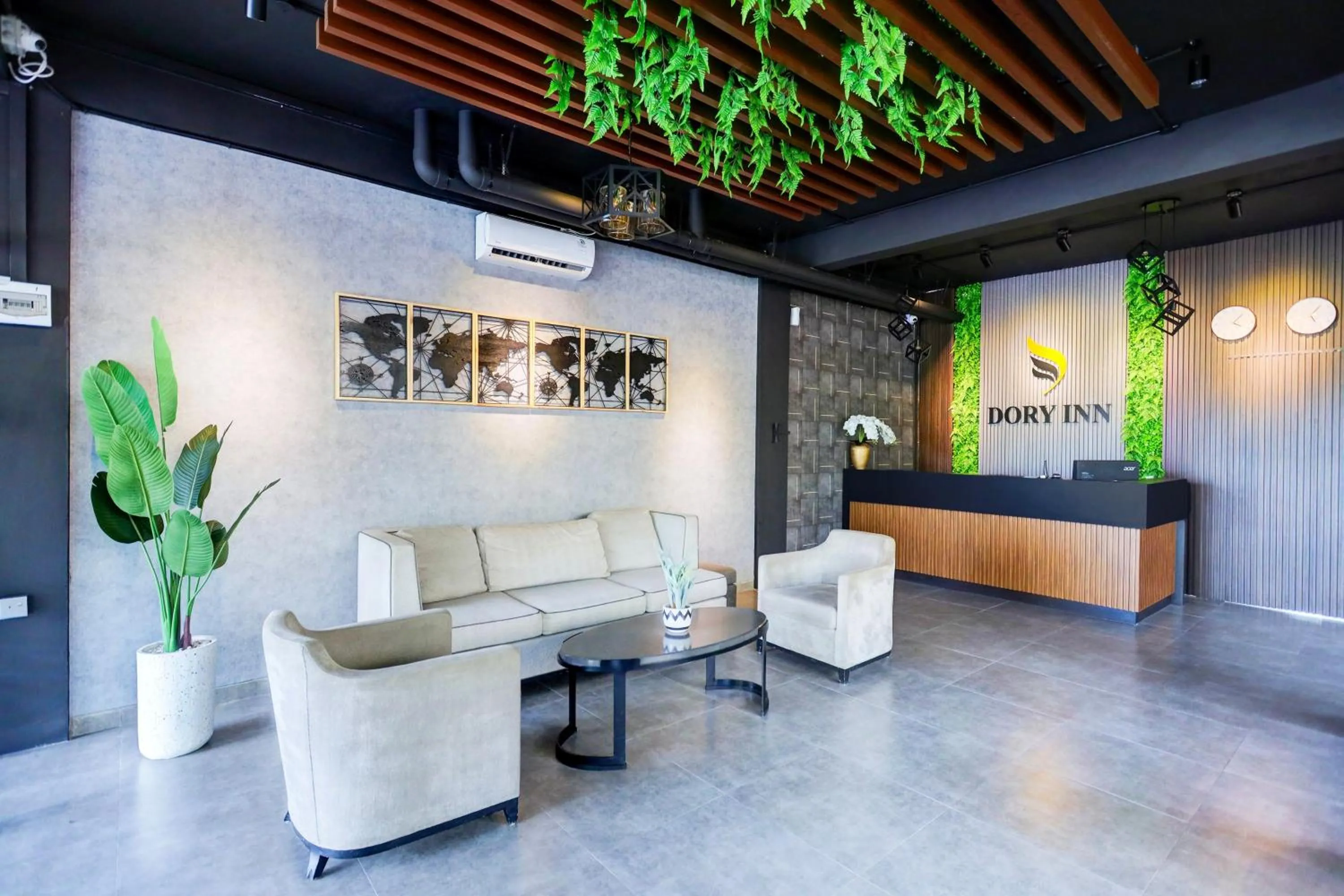 Lobby or reception in Collection O Waterfront City Near Unrika Formerly Dory Inn