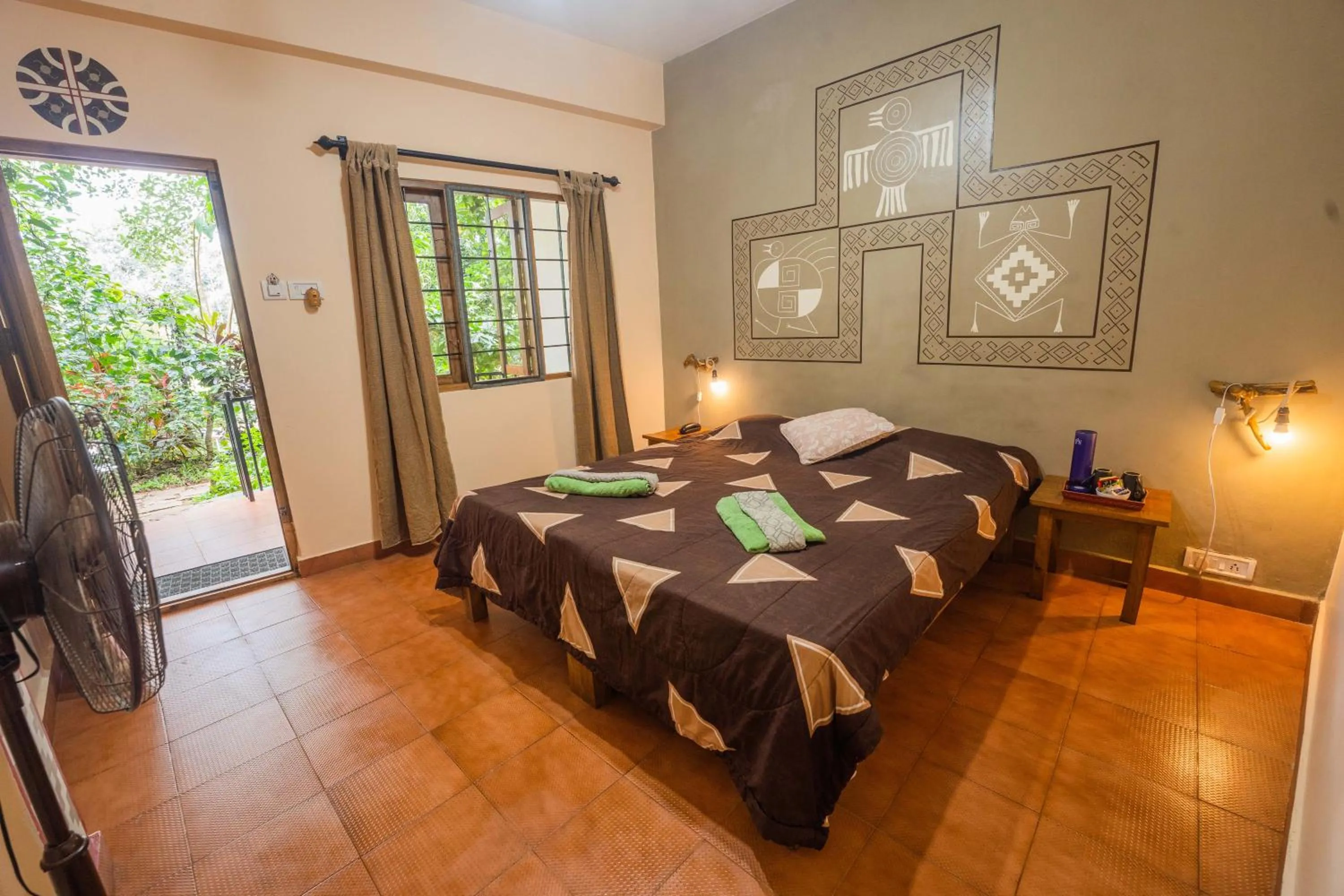 Bedroom, Bed in Chrissie's Hotel